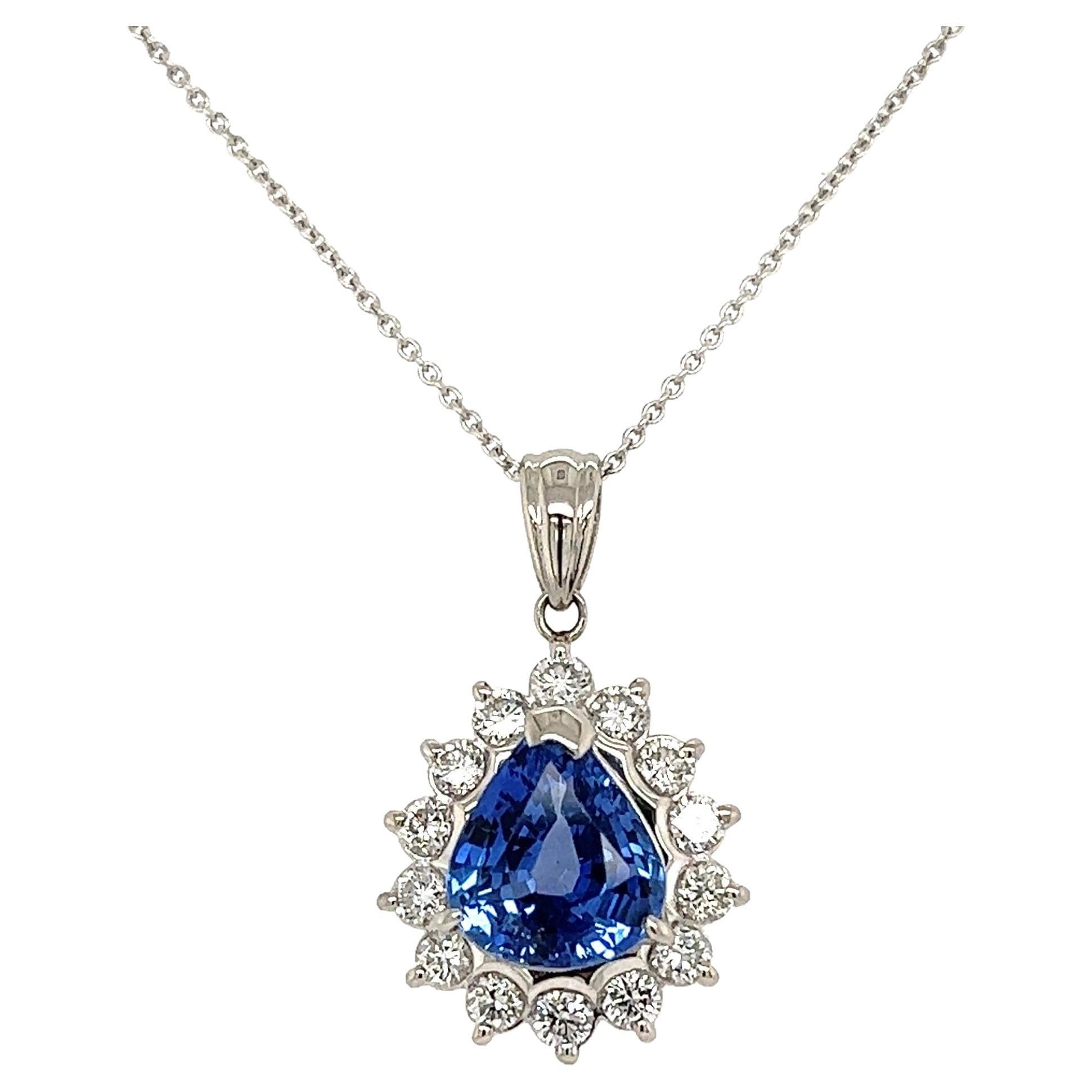 Collier pendentif en platine avec saphir de 3,58 carats et diamants (succession)