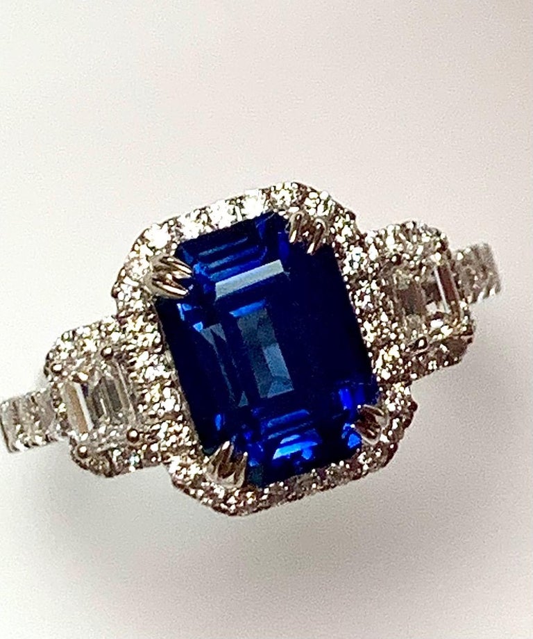 Modern 3.58 Carat Sapphire Diamond Cocktail Ring For Sale