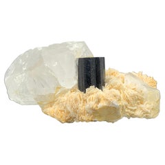 Spécimen de tourmaline noire 358,33 grammes avec quartz et mica d'Afghanistan 