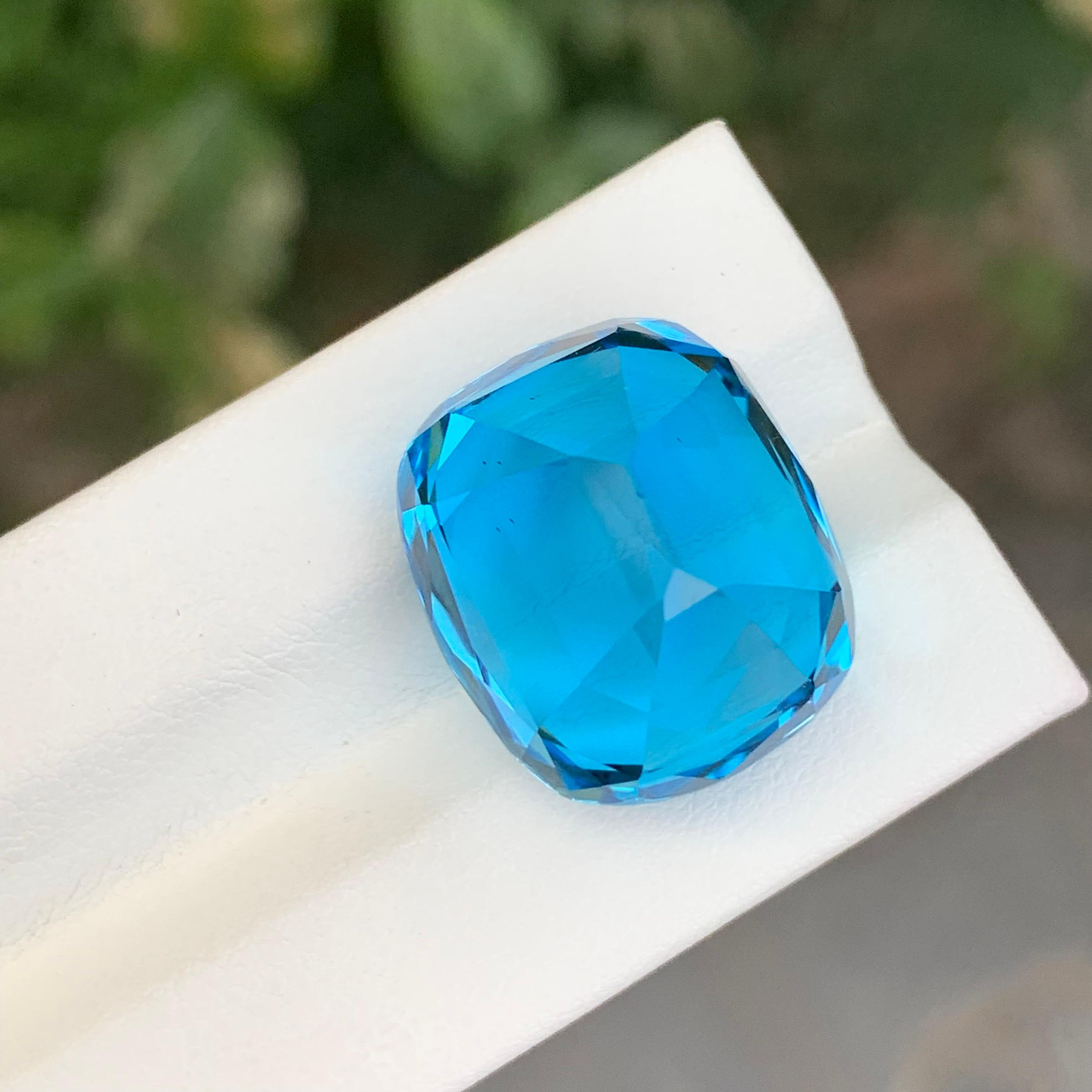 35,85 quilates Glamurosa gema suelta de topacio azul eléctrico en forma de cojín en venta 6