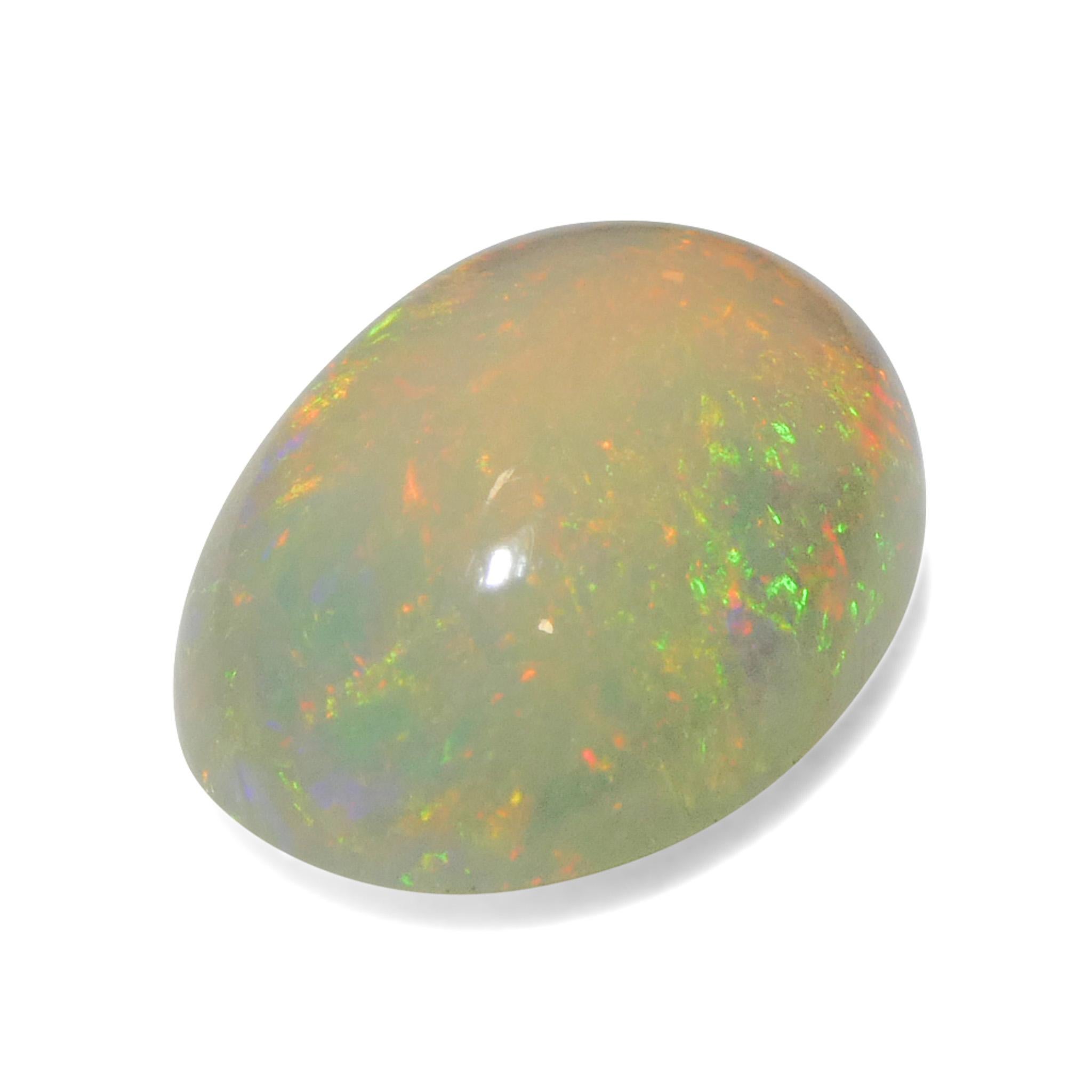 Ópalo Welo Blanco Cabujón Ovalado 3,58ct de Etiopía en venta 3