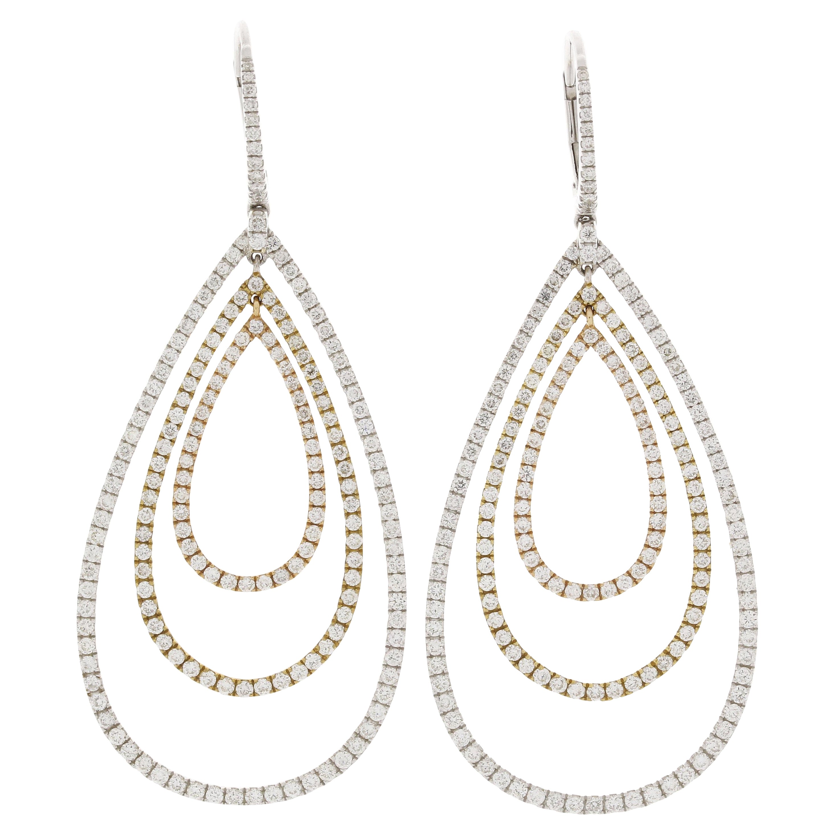 3,59 quilates de oro blanco de 18 quilates Jacob & Co. Pendientes araña lágrima diamante pavé en venta