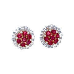 Boucles d'oreilles en or blanc 18 carats avec rubis et diamants de 3,59 carats de Birmanie sans chaleur