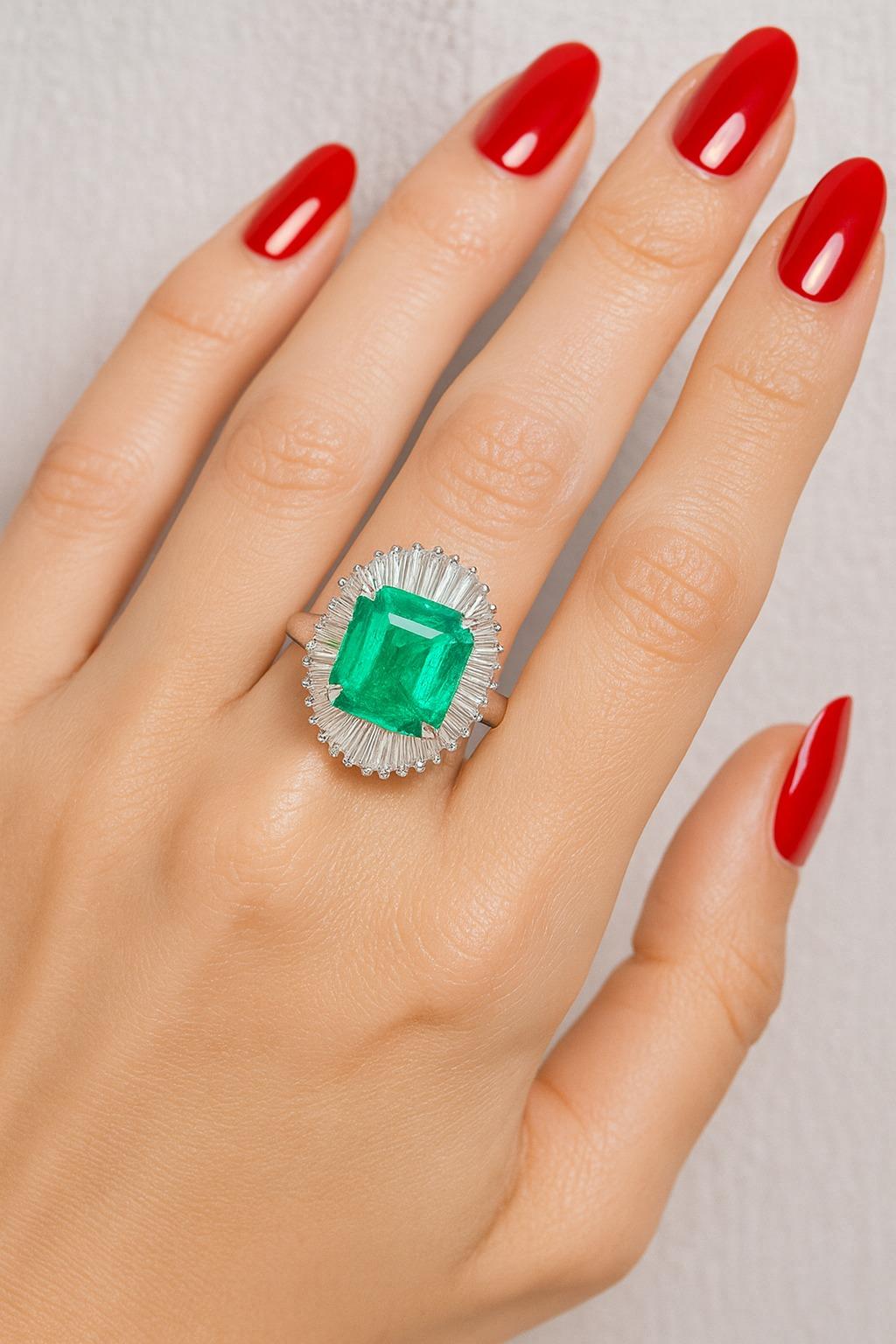 Contemporain Bague cocktail en platine avec diamant colombien de 3,59 carats en vente