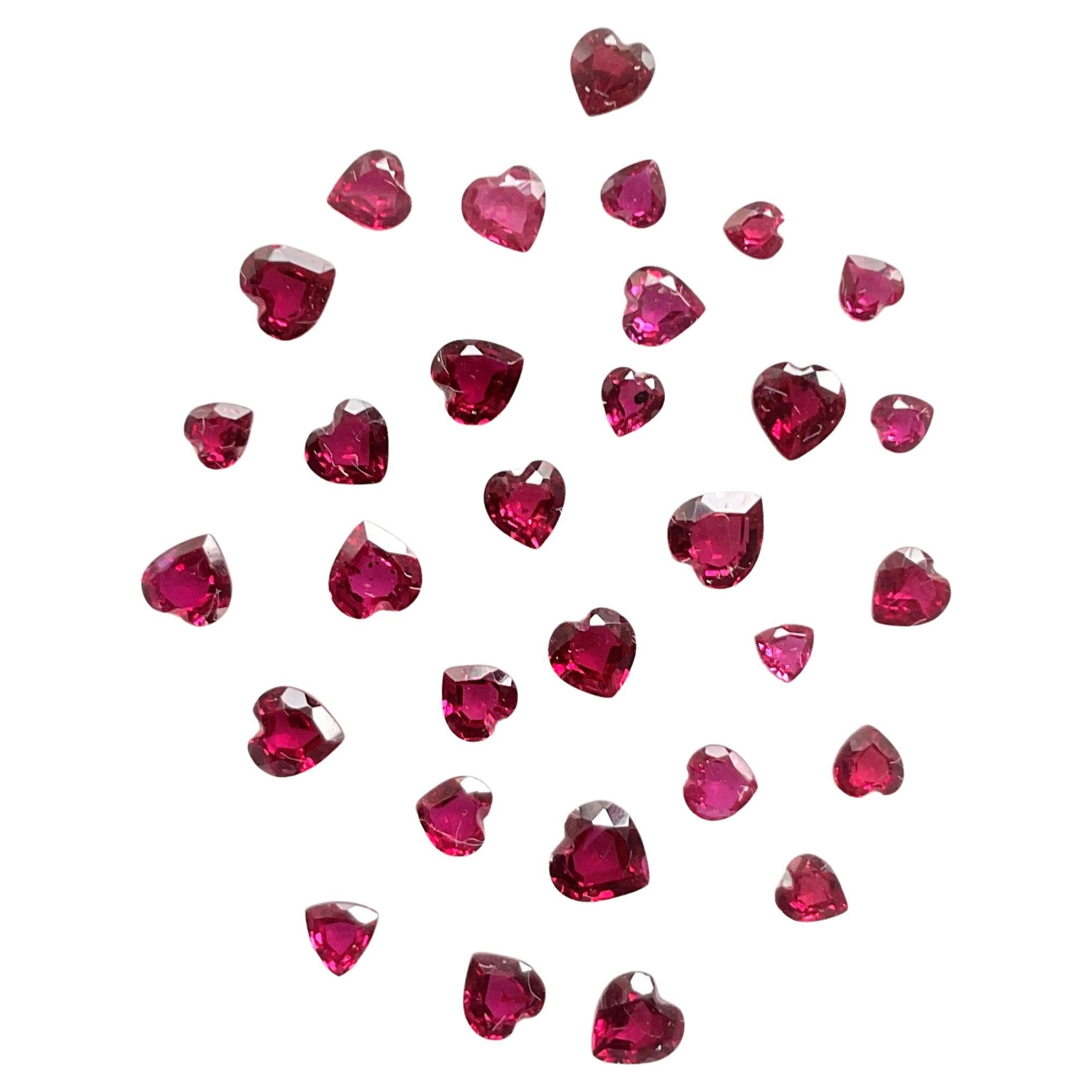 3.59 Carats Mozambique Ruby Top Quality Heart Cut stone No Heat Natural Gemstone (Rubis du Mozambique de qualité supérieure, taillé en cœur, sans chaleur)