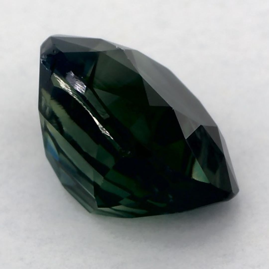 3.59 Ct Zaffiro Verde Cuscino Gemma Sfusa in vendita 1