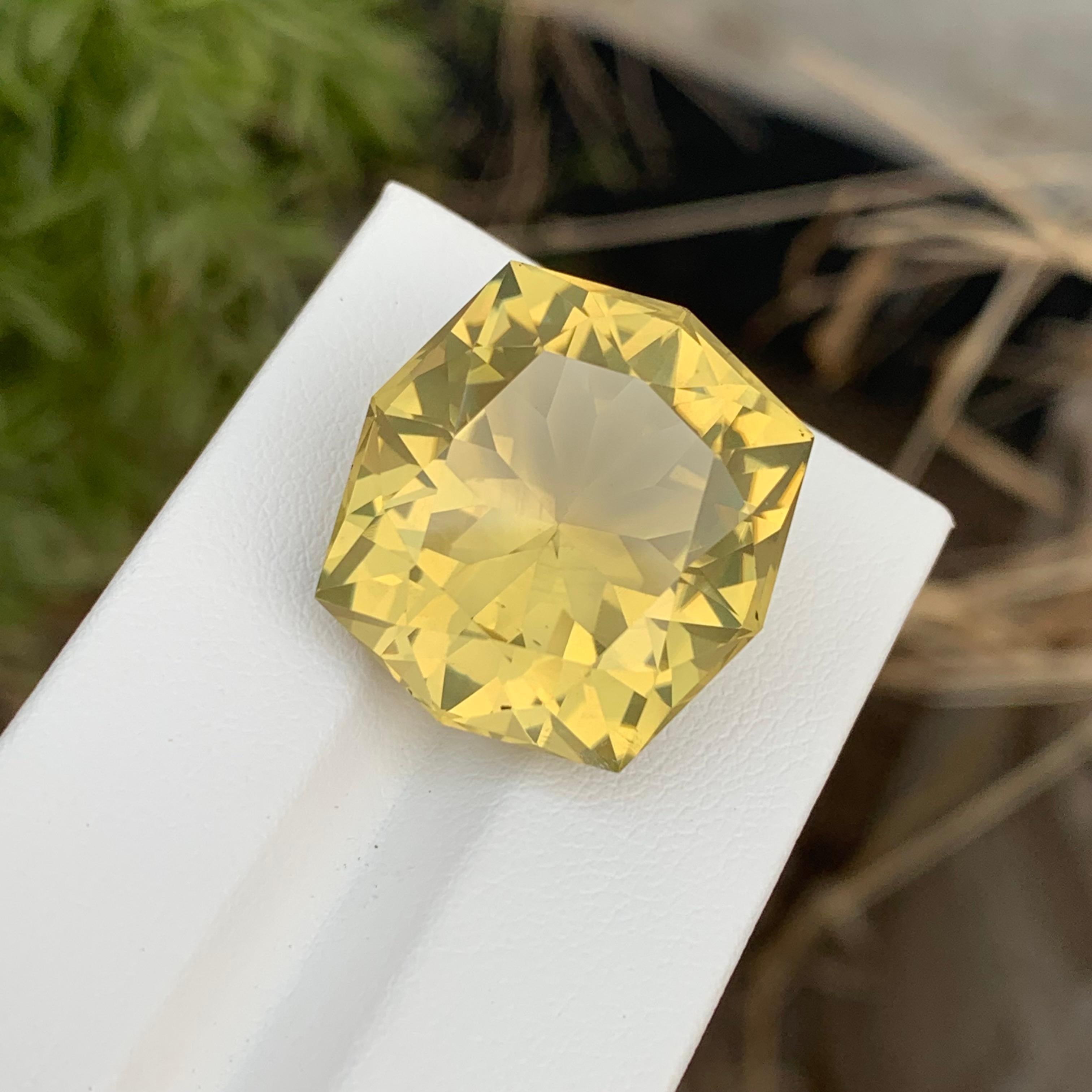 35.95 Carat Natural Loose Flower Cut Lemon Quartz Citrine Octagon Shape Gemstone For Sale 5