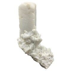 359.98 Gram Feldspar-Exemplar mit schwarzem Wirbel aus Skardu, Pakistan