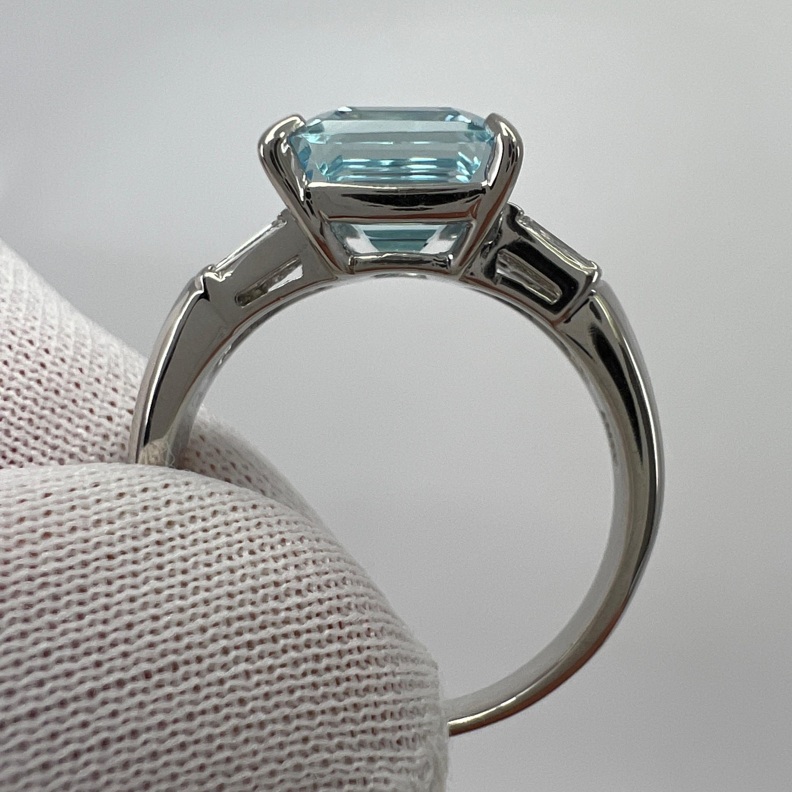 3.59 Carat Fine Blue Emerald Cut Aquamarine & Baguette Diamond Platinum Ring In Excellent Condition In Birmingham, GB