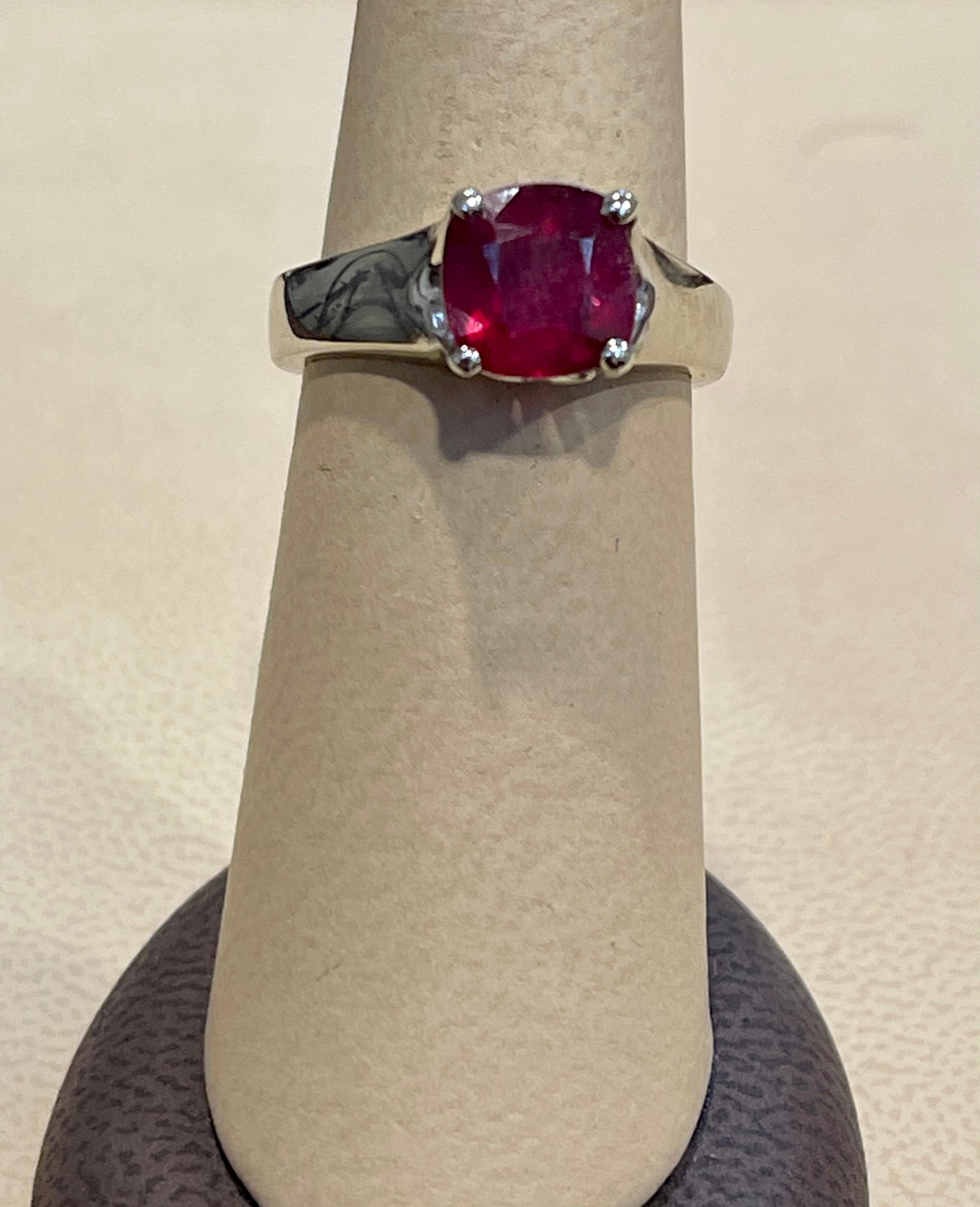 3.5 Carat Cushion Treated Ruby 14 Karat White Gold Ring For Sale 1