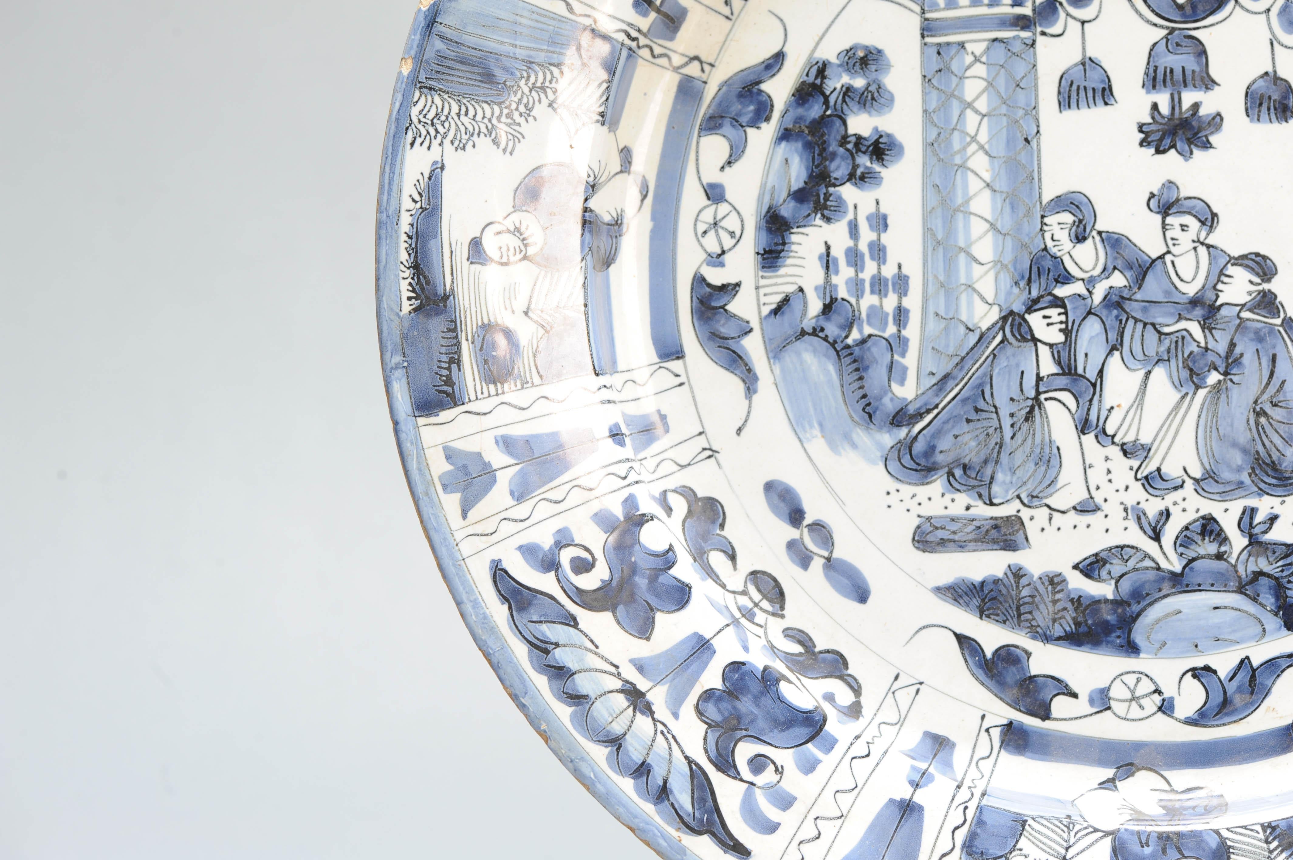 18th Century and Earlier 35CM Antique 17/18C Kraak Style Blue White Dutch Delftware Earthenware Charger For Sale