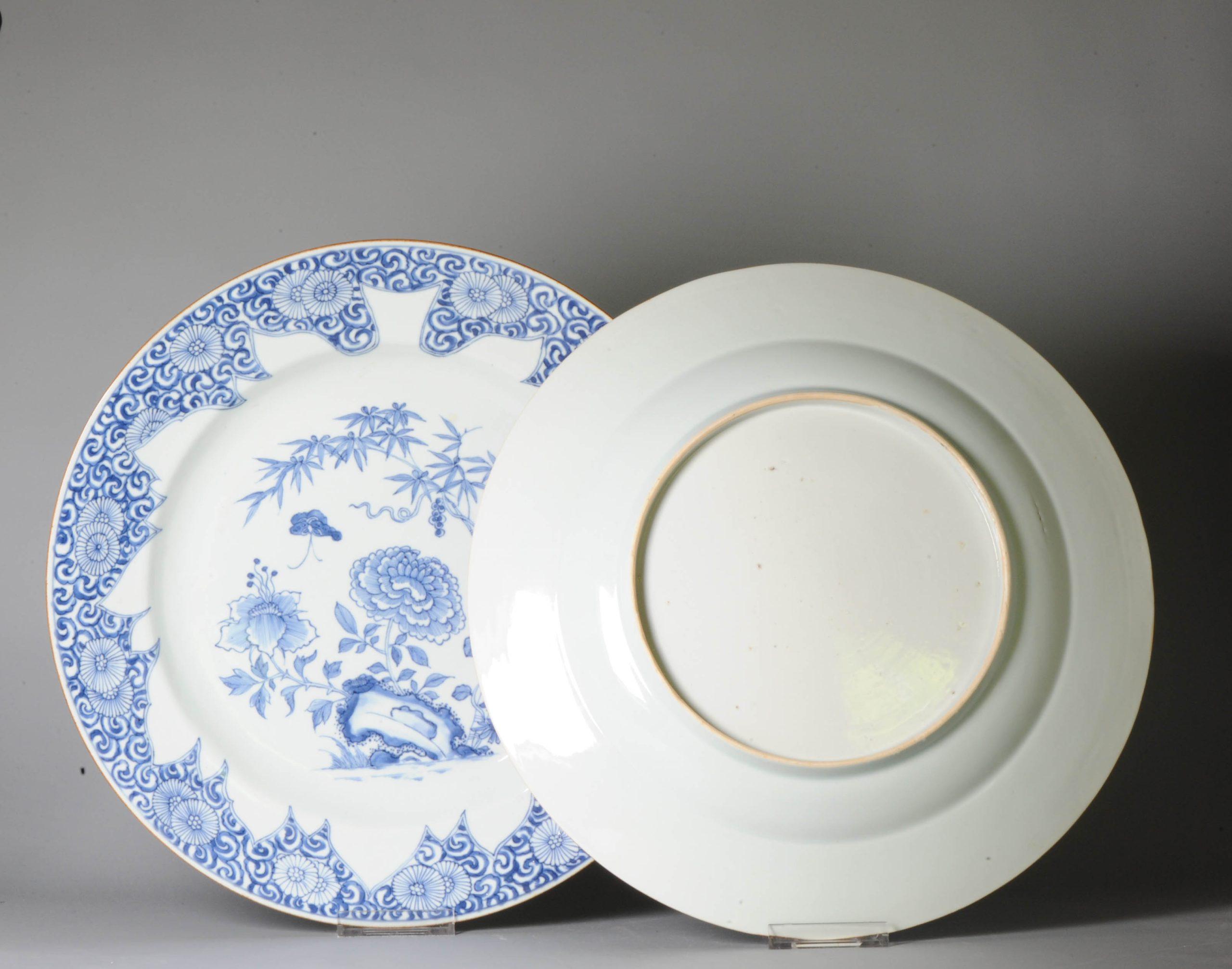 Pair Chinese export porcelain Blue White Large dishes with Leafs deco 6