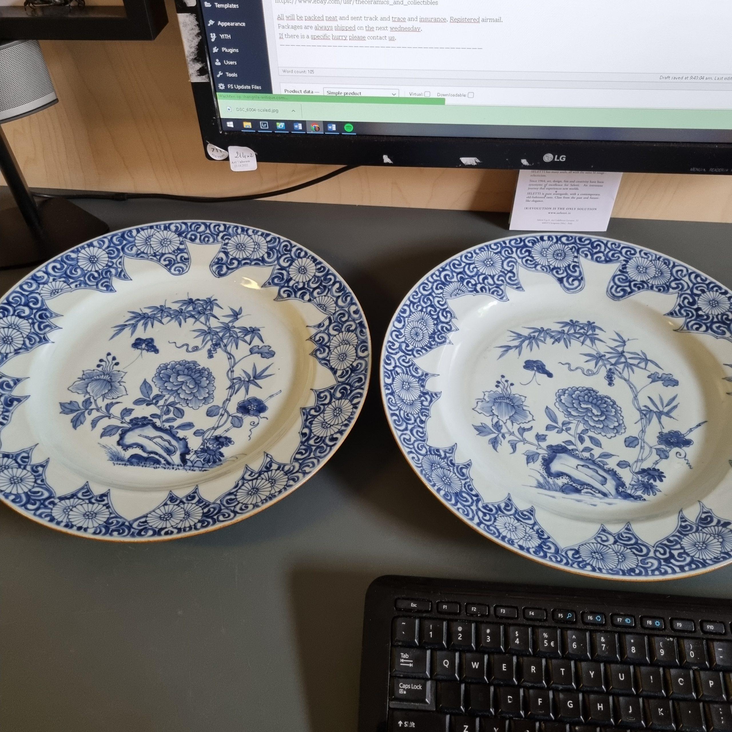 Description

Faboulas quality chargers of large size. Very nice decoration of white area in the shape of a leaf with a garden scene inside. The border with flowers and flower scrolls.

Condition
Both dishes perfect. Size 353 x 45mm Diameter x