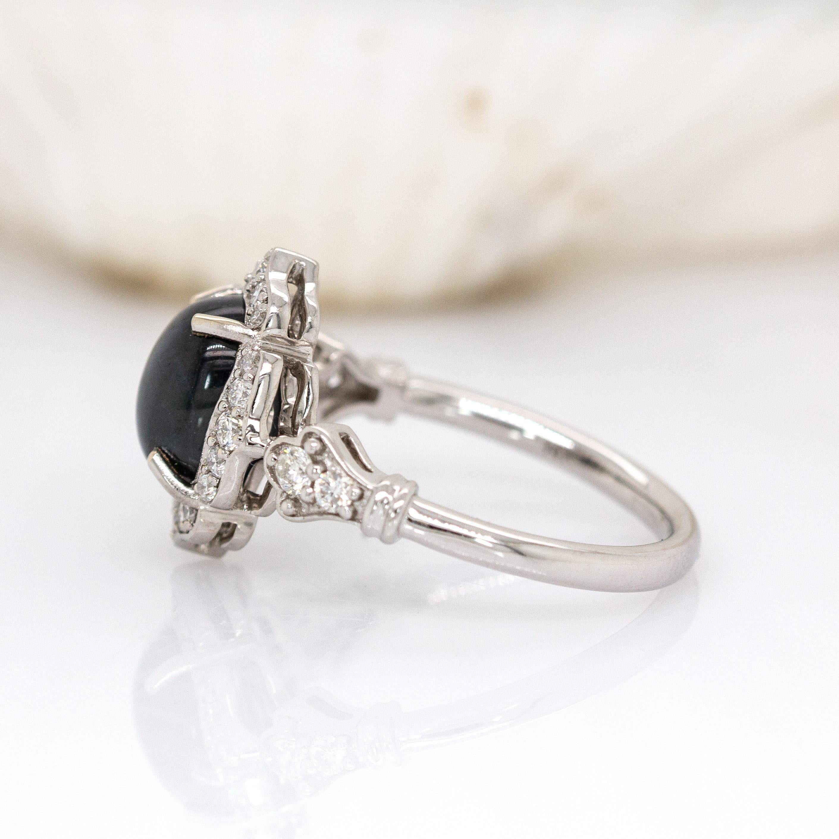 Women's 3.5cts Ceylon Star Sapphire Ring w Diamond Accents in 14K White Gold  OV 9x7mm For Sale