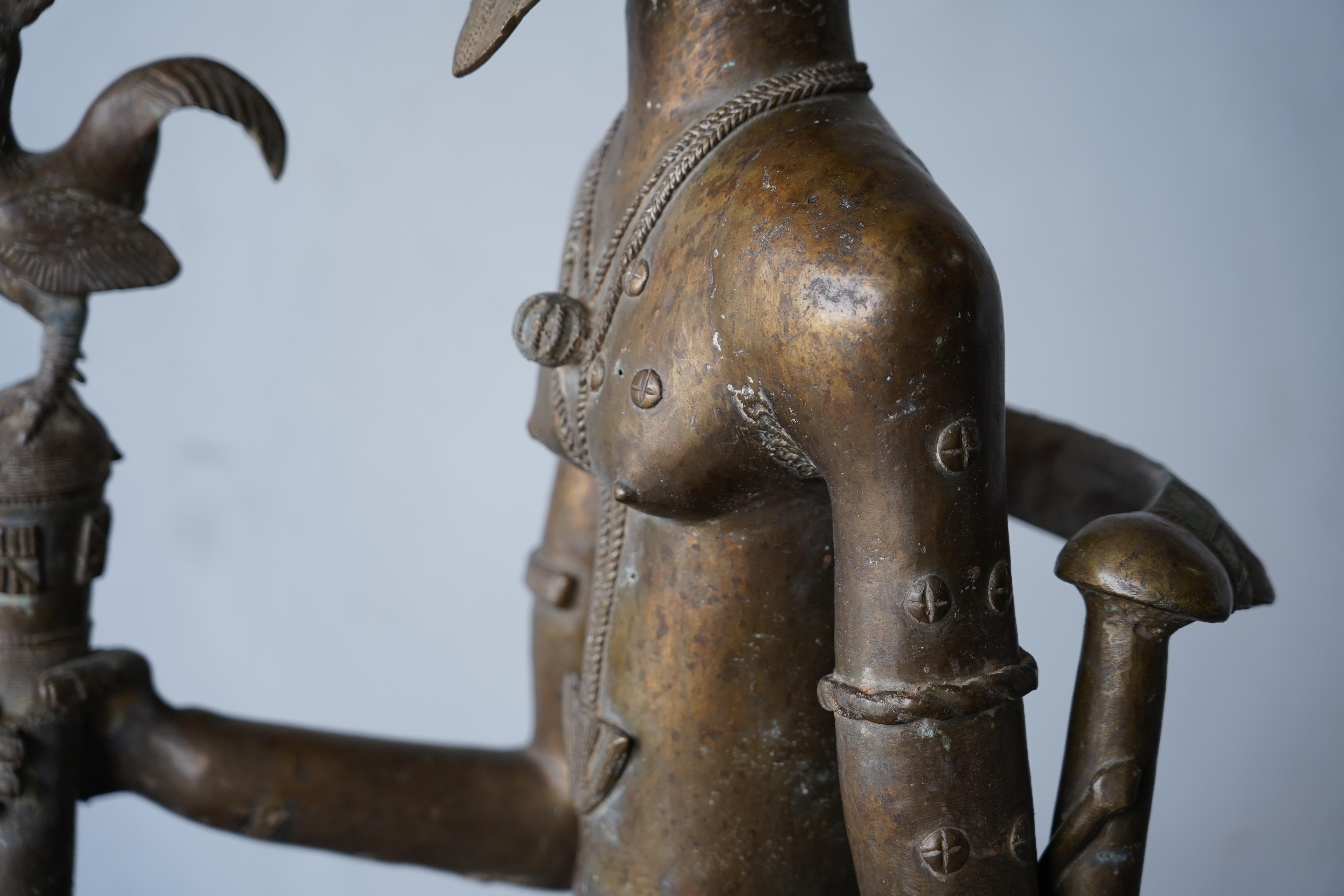3.5ft African Tribal Art Large Bronze Baule Ancestor Sitting King Figure Statue en vente 4