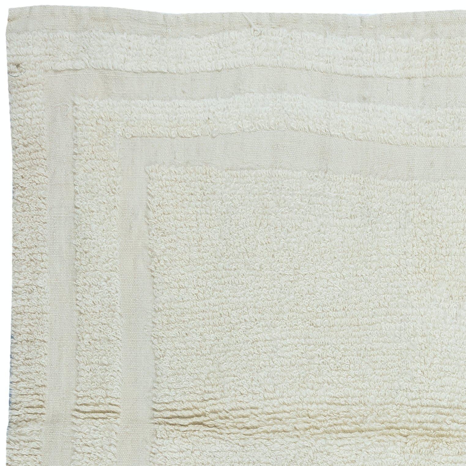 Turkish 3.5x3.7 Ft Minimalist Plain Beige Vintage Anatolian Tulu Rug, 100% Natural Wool For Sale