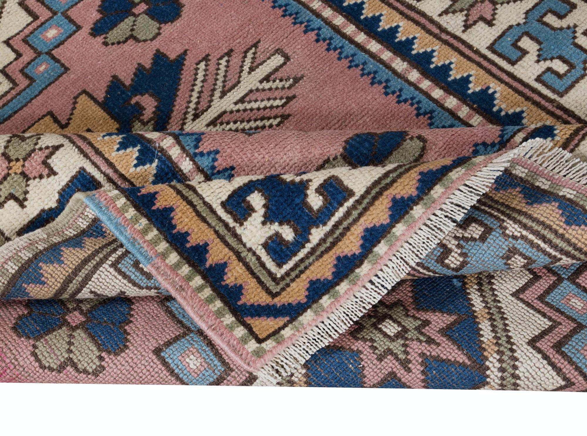 Tribal 3.5x5 Ft One of a Kind Vintage Handmade Turkish Geometric Accent Rug, 100% Wool en vente