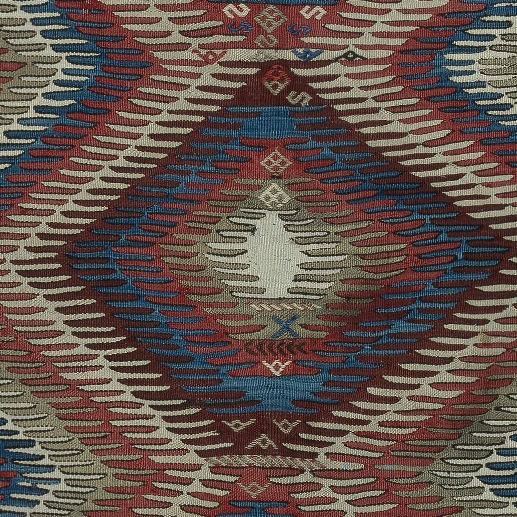 3.5x5.6 Ft Vintage Afyon Dazkiri Kilim Rug, West Central Anatolia, Ca 1960 In Good Condition For Sale In Spring Valley, NY
