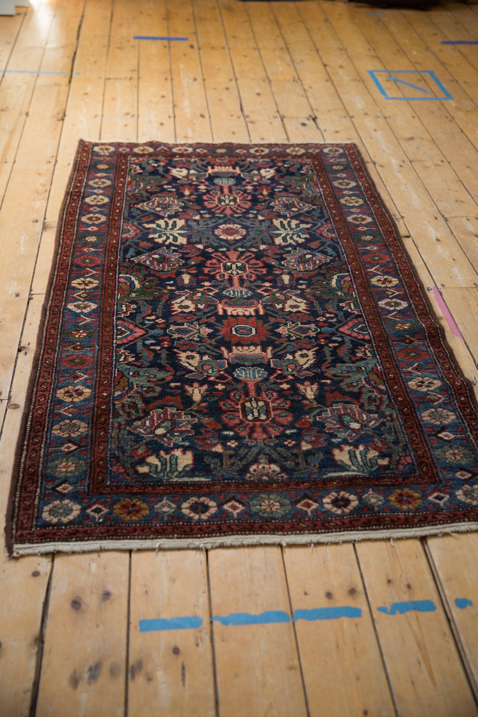 Vintage Mehreban Rug In Good Condition For Sale In Katonah, NY