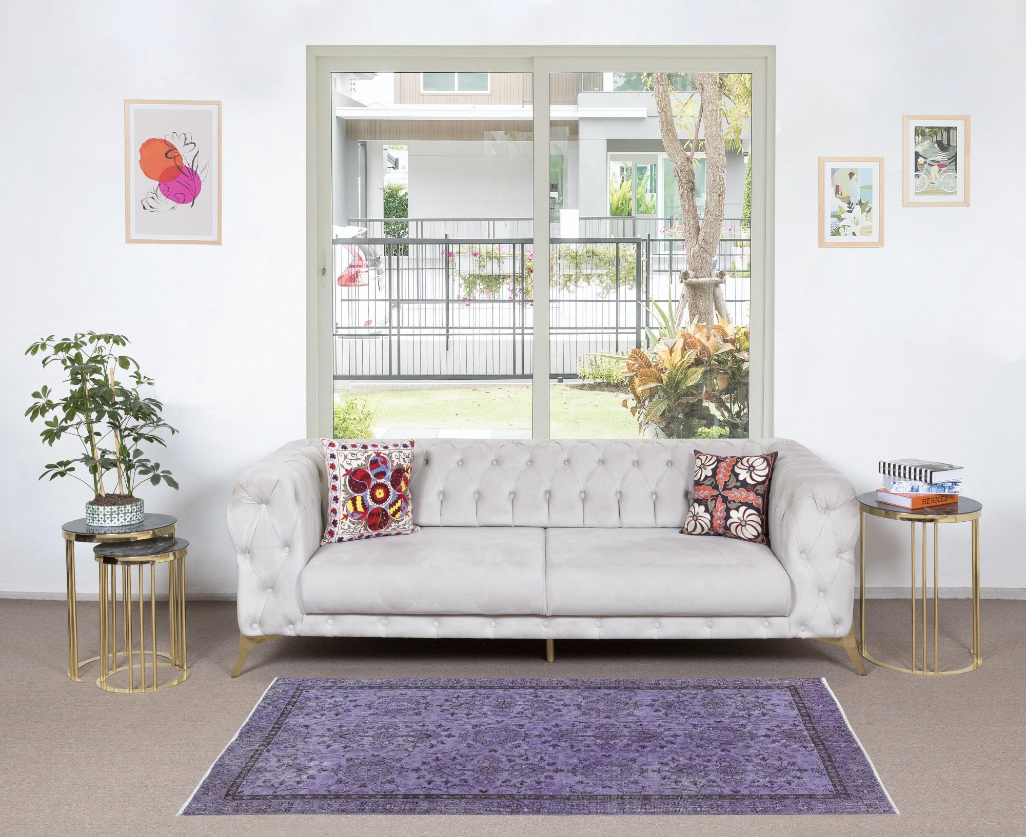 Dekorativer türkischer königlicher lila Teppich 3,5x6.6 Ft, moderner handgefertigter kleiner Teppich (Handgeknüpft) im Angebot