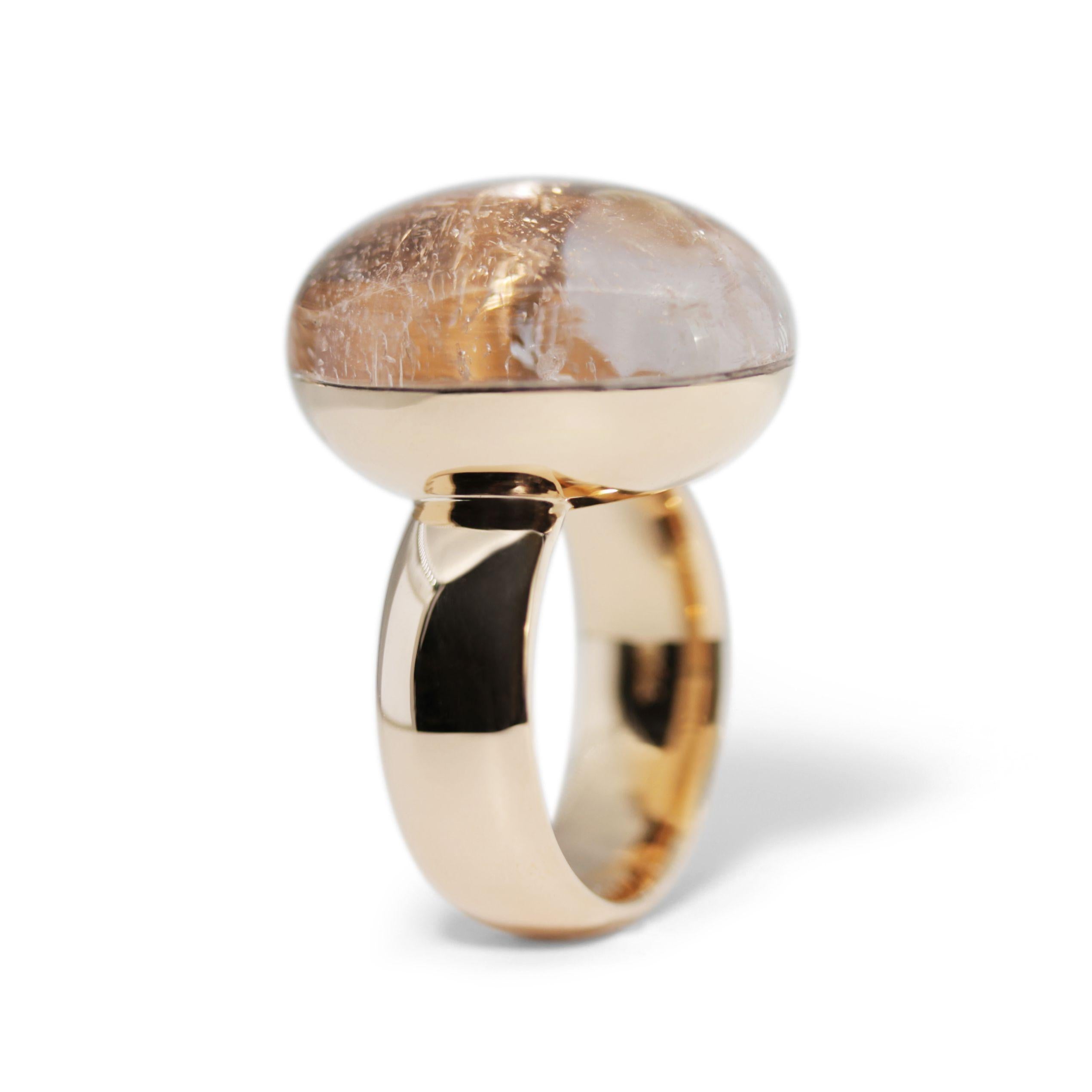 36 Carat Morganite Cabochon Cocktail Ring For Sale 1