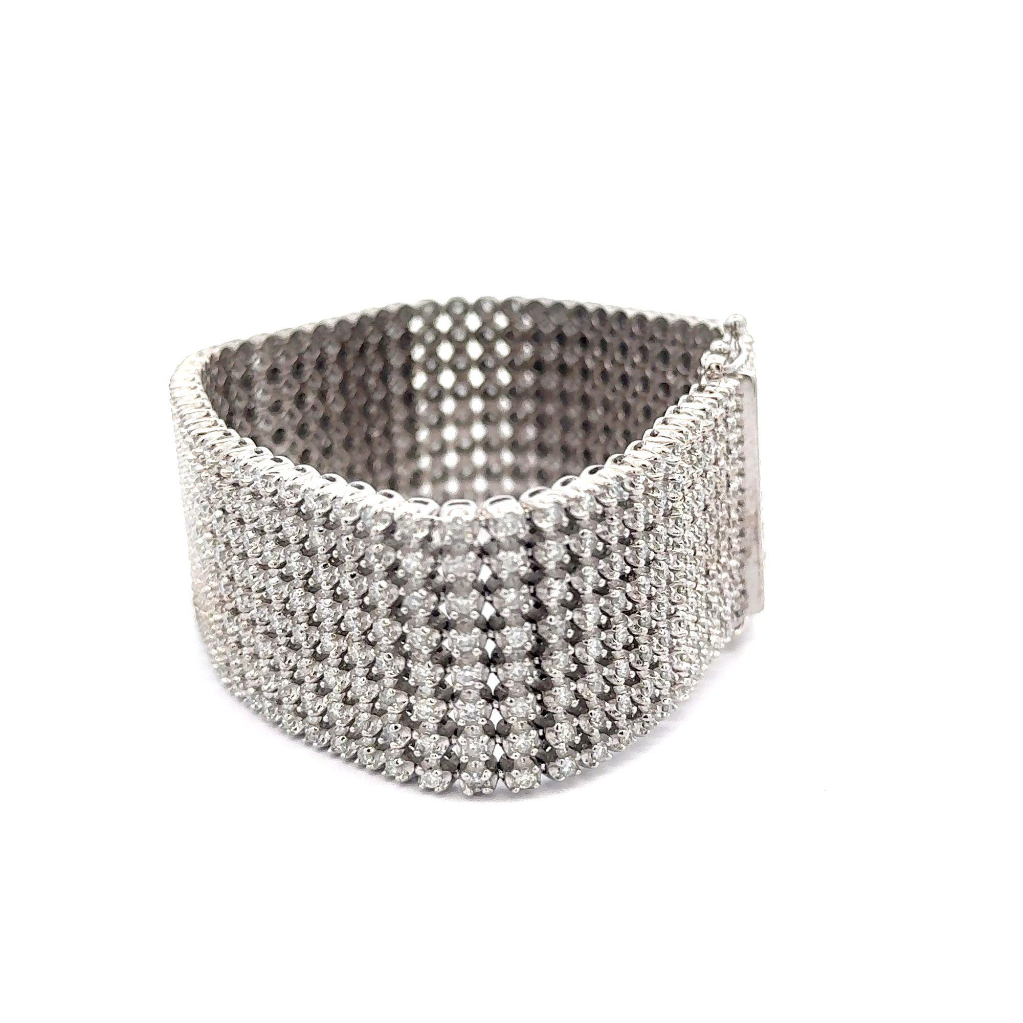 36 Carat Round Diamond 10K White Gold 8-Row Oversized Tennis Bracelet For Sale 4