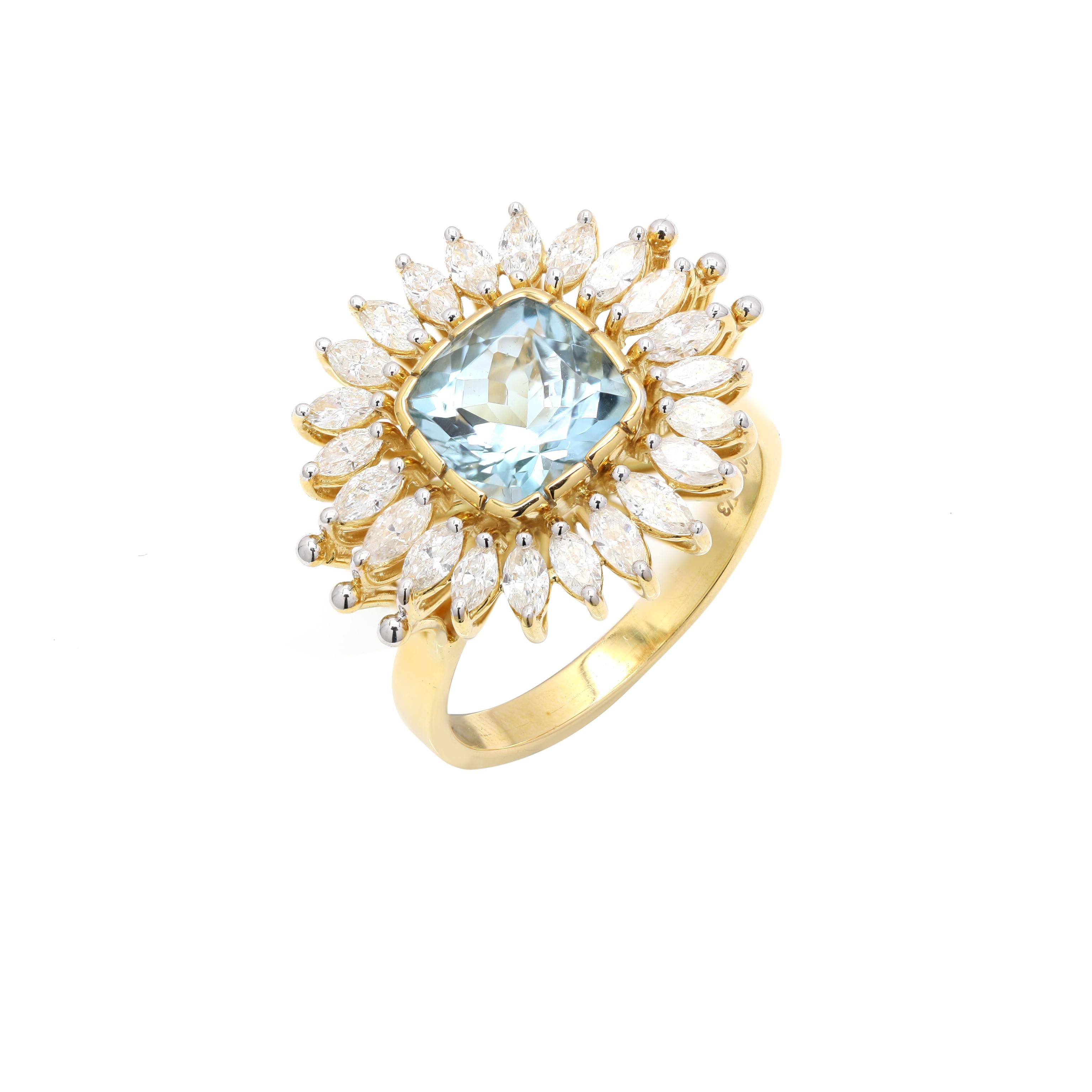 For Sale:   1.25 ct Diamond 3.6 ct Aquamarine Cocktail Ring in 18K Yellow Gold 4