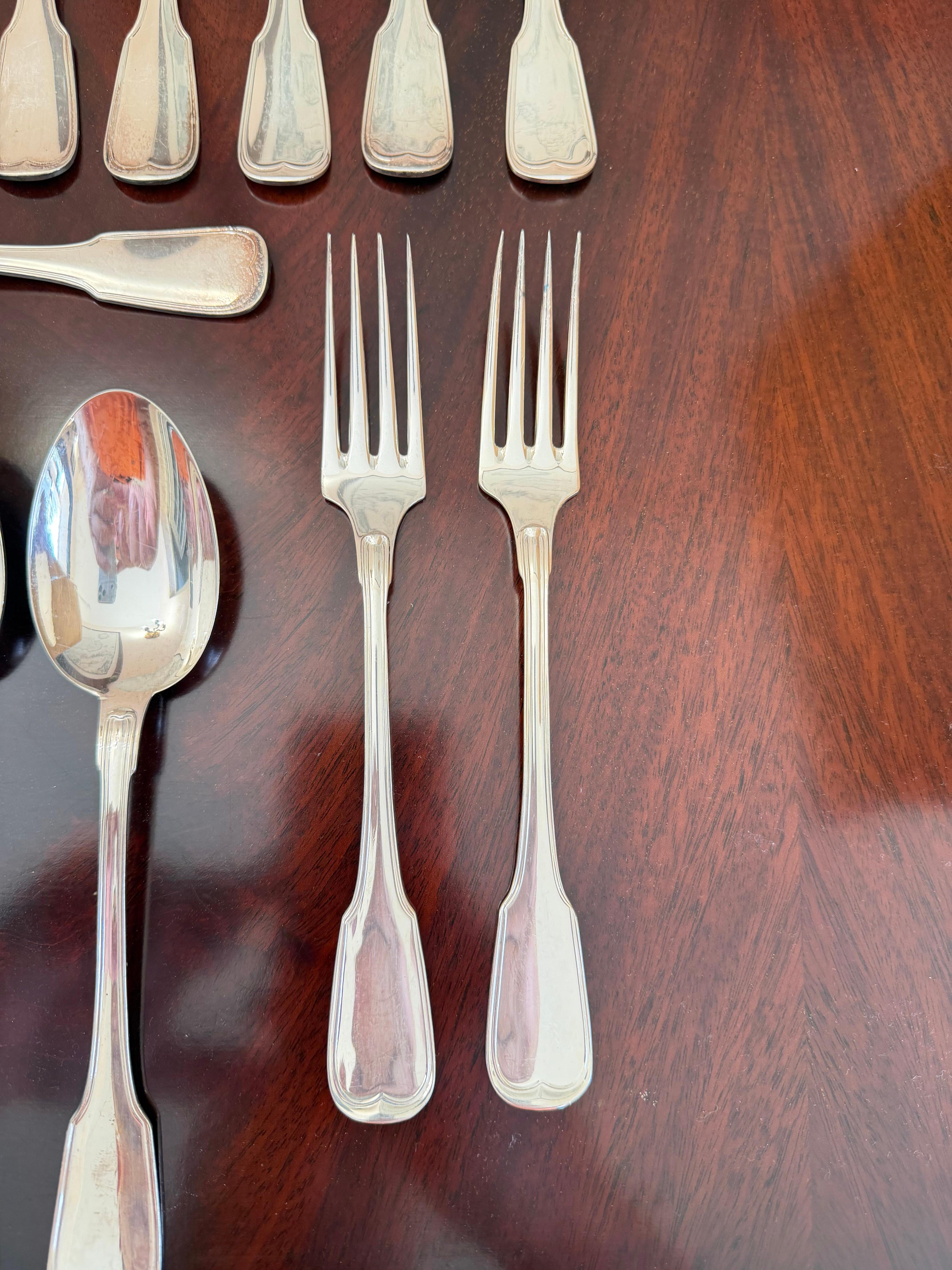 Fine XX secolo Set di posate in argento 800 da 36 pezzi, Made in Italy, anni '80 in vendita