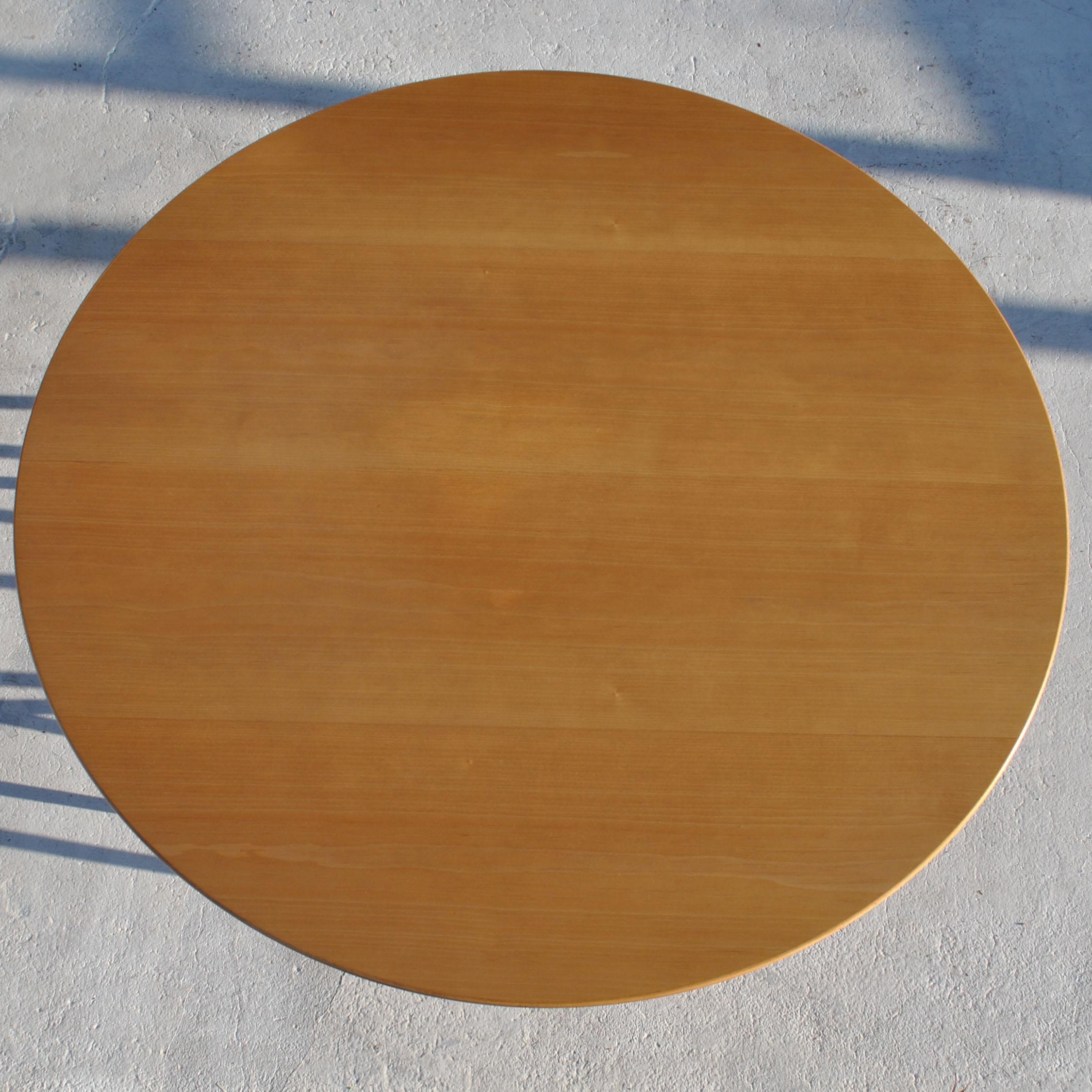 Round Toothpick Cactus Table by Lawrence Laske for Knoll In Good Condition For Sale In Pasadena, TX