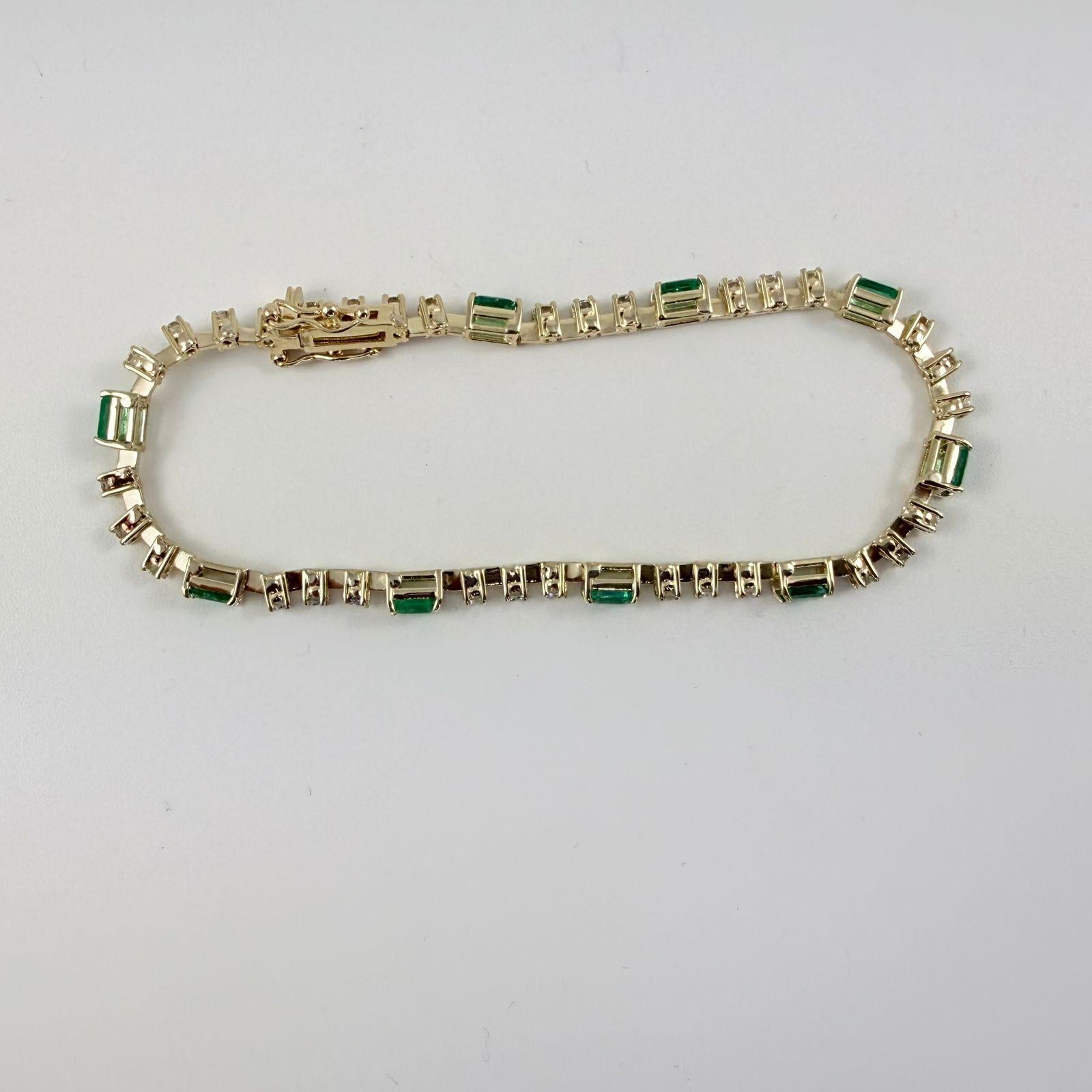 Zafiro azul y diamante de 3,60 quilates Pulsera de tenis de moda en oro blanco de 14 quilates Corte esmeralda en venta