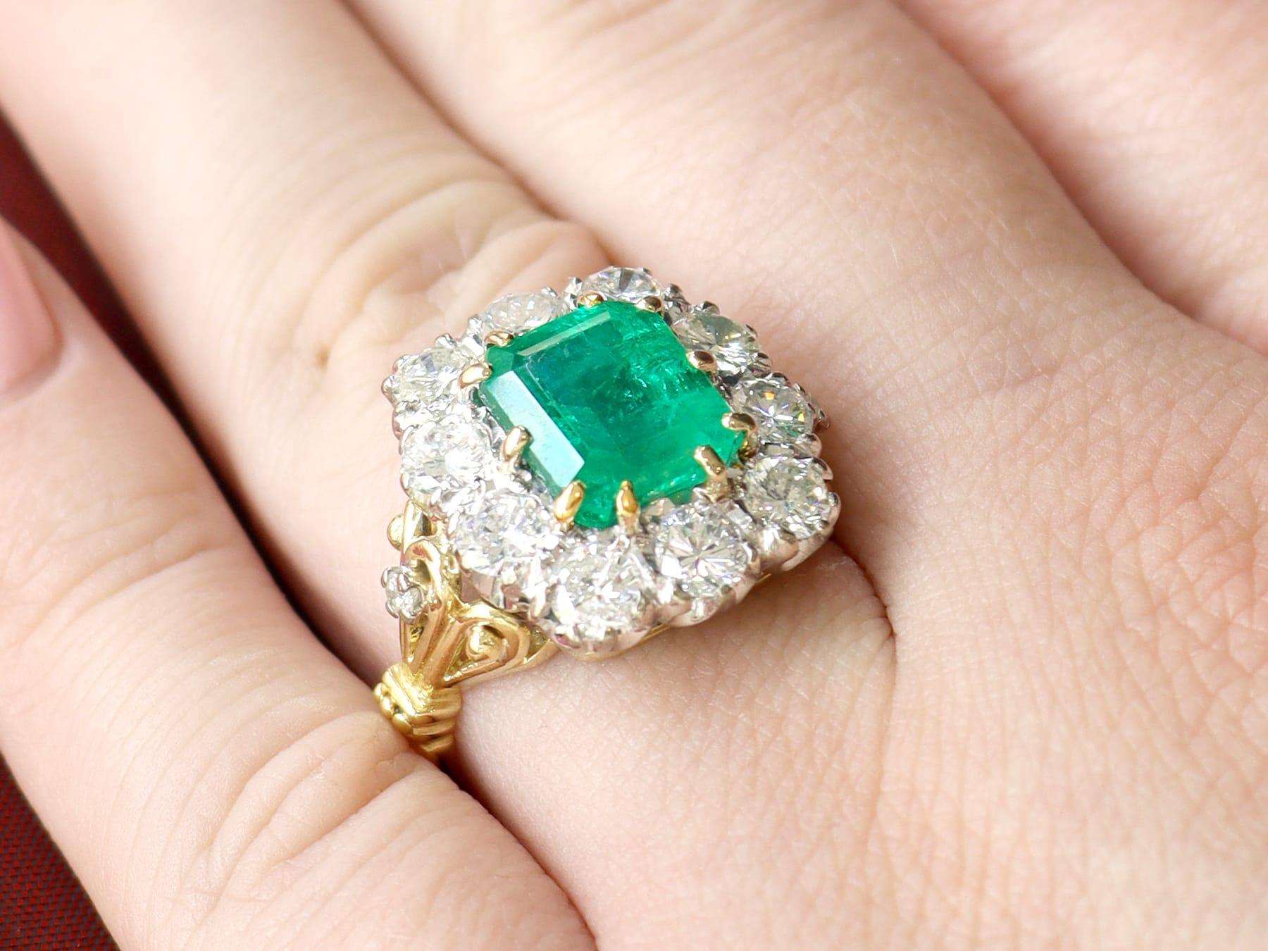 3.60 Carat Emerald and 1.85 Carat Diamond 18k Yellow Gold Cocktail Ring In Excellent Condition For Sale In Jesmond, Newcastle Upon Tyne