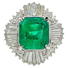 Anello con smeraldo e diamante da 3.60 carati in platino