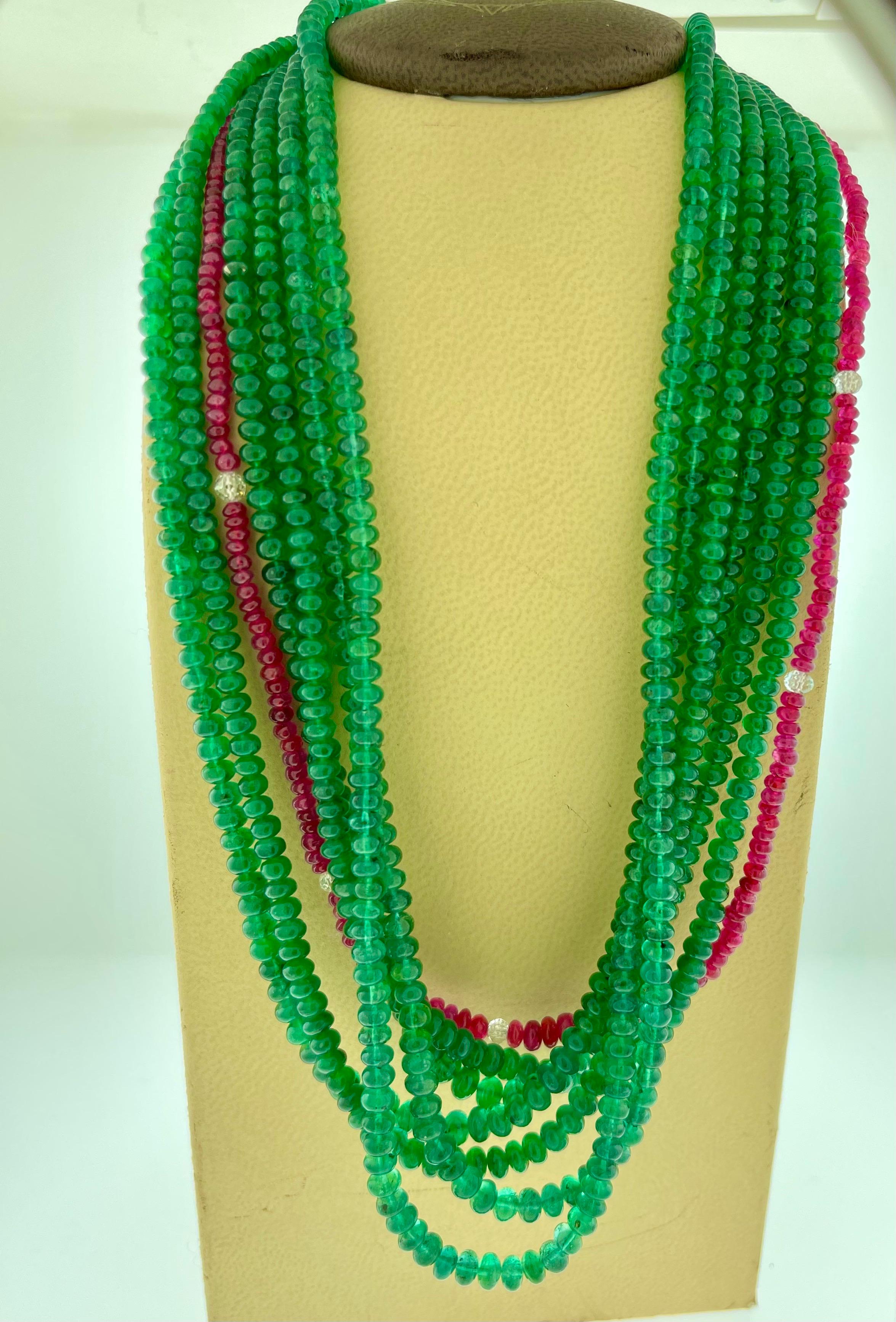 360 Carat Emerald, Burma Ruby and Diamond Beads Necklace 18 Karat Yellow Gold For Sale 5