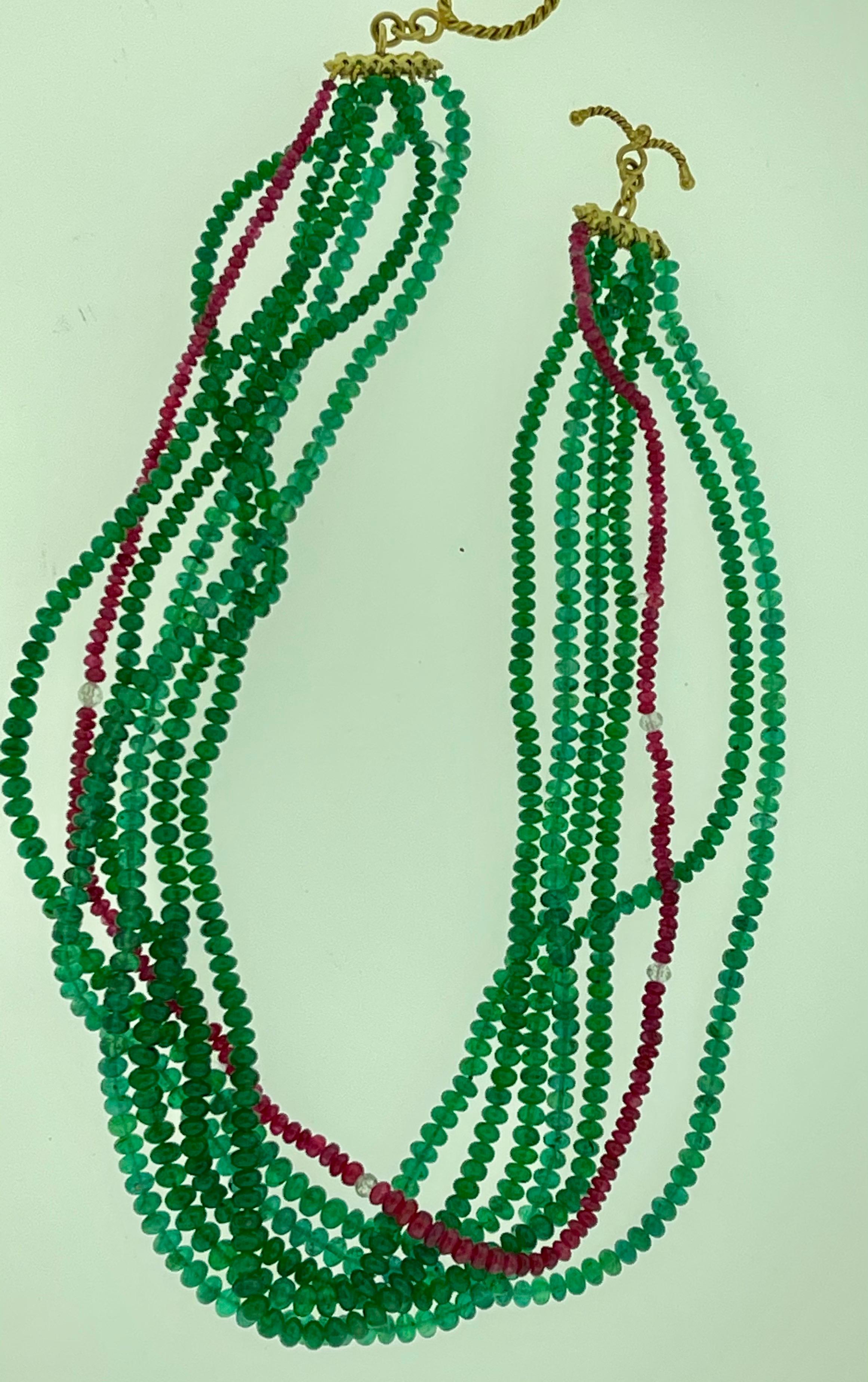 360 Carat Emerald, Burma Ruby and Diamond Beads Necklace 18 Karat Yellow Gold For Sale 2