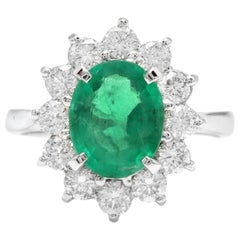 3.60 Carat Exquisite Emerald and Diamond 14 Karat Solid White Gold Ring