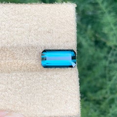 Gemma afghana di tormalina naturale sfusa dai toni blu, taglio smeraldo, 3,60 carati