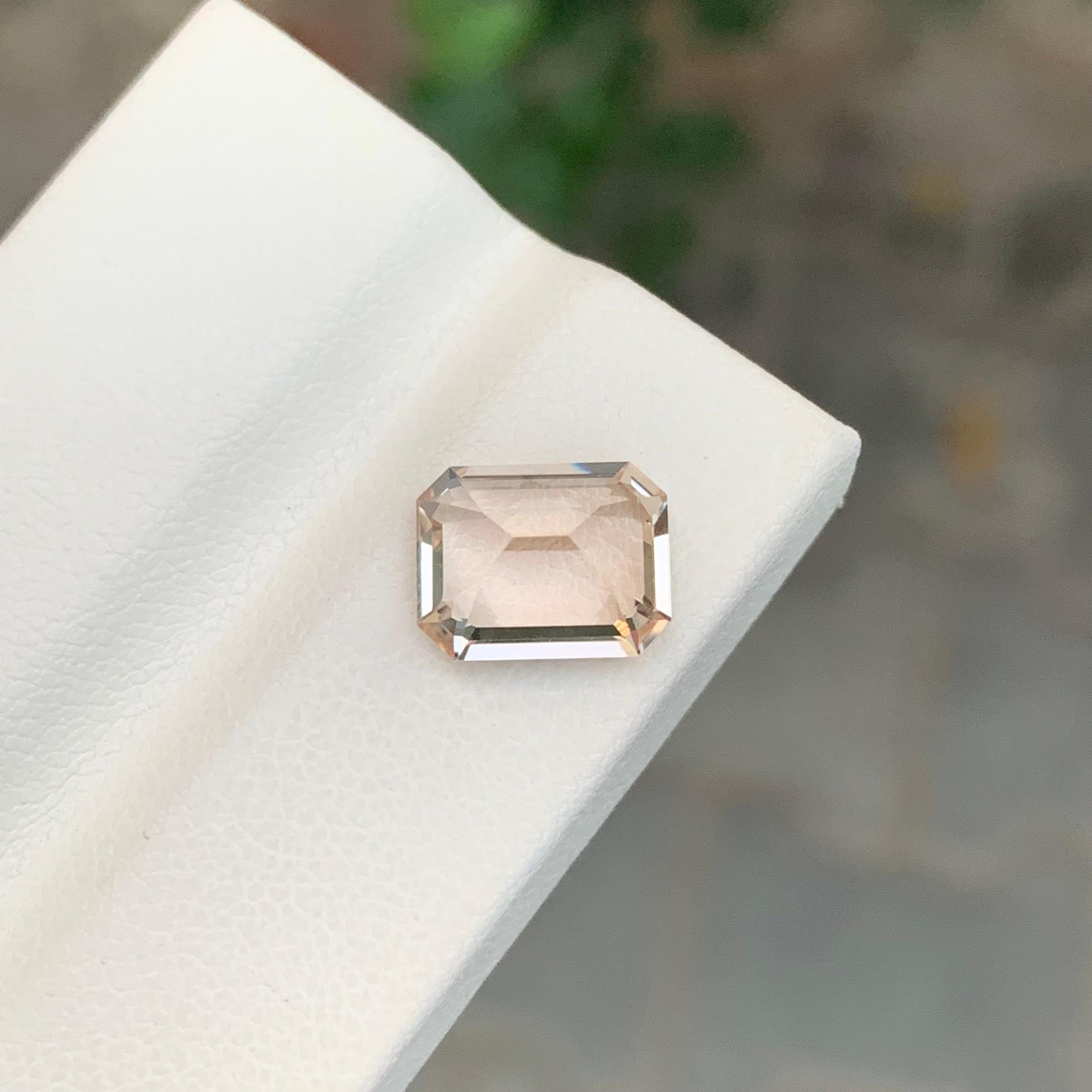 3.60 Karat natürlicher loser Goldtopas Smaragdform Edelstein im Angebot 1