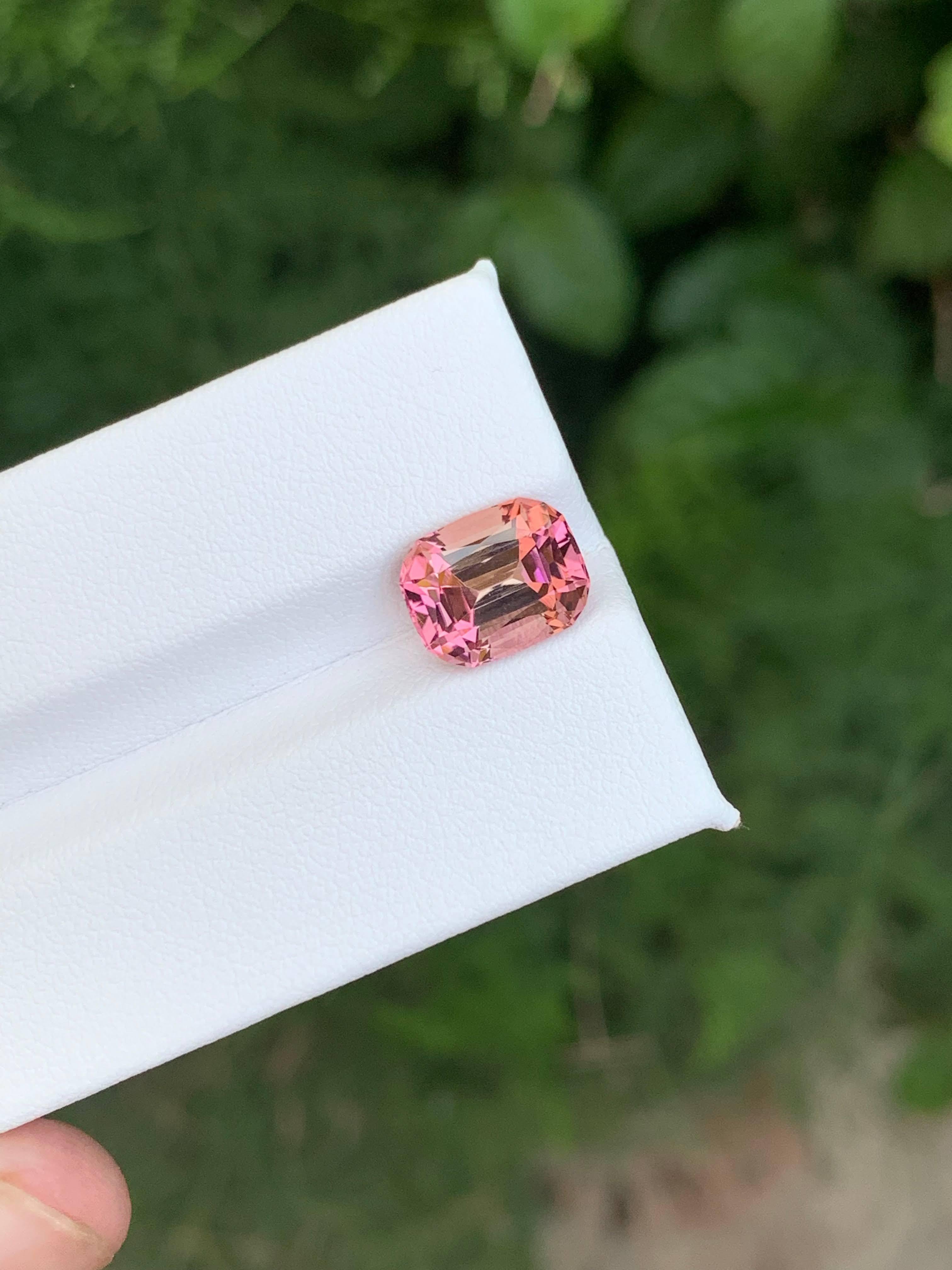 3,60 Carati di tormalina rosa pesco naturale sciolta con taglio a cuscino Gemma afgana in vendita 2