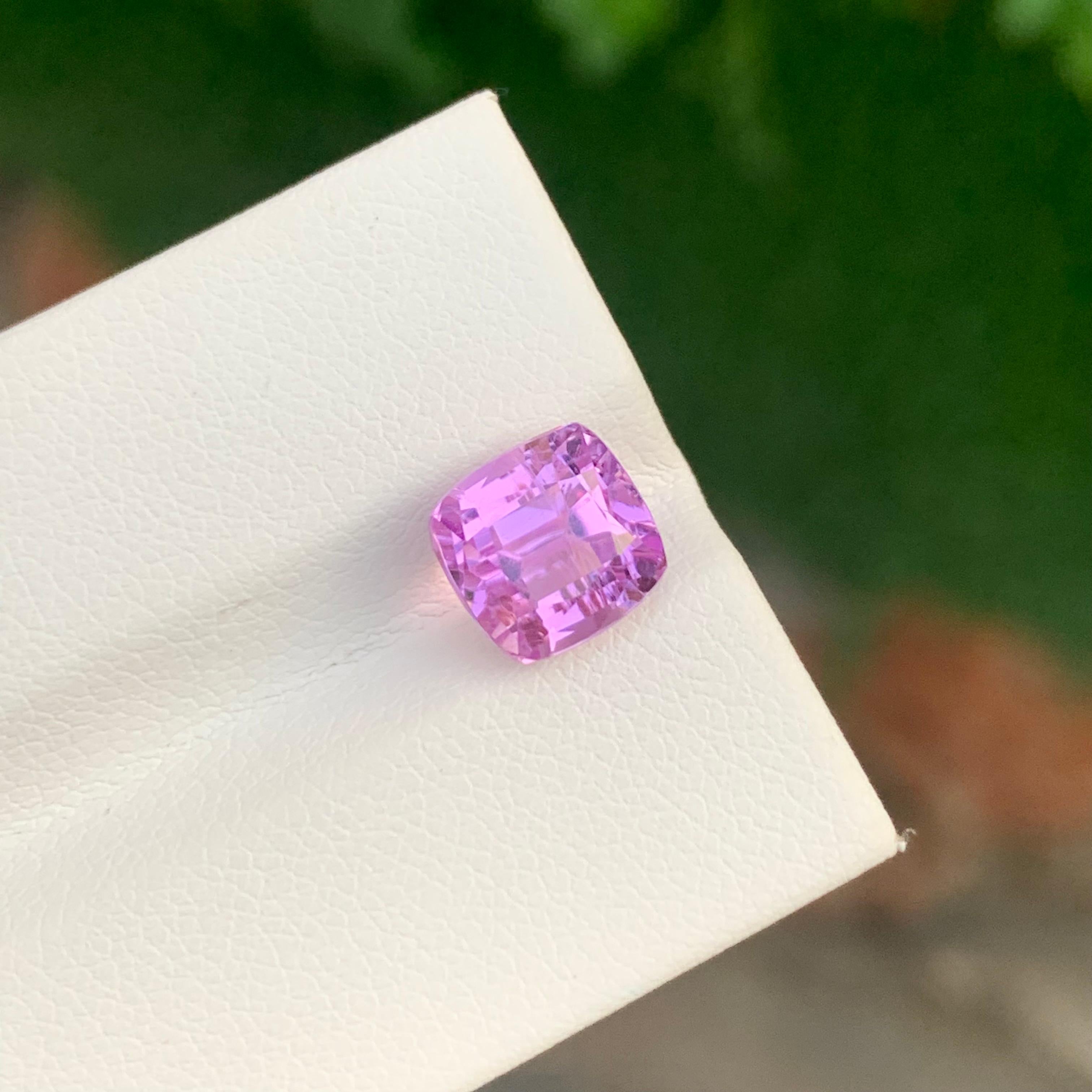 Women's or Men's 3.60 Carat Natural Loose Pink Kunzite Cushion Shape Gem For Jewellery