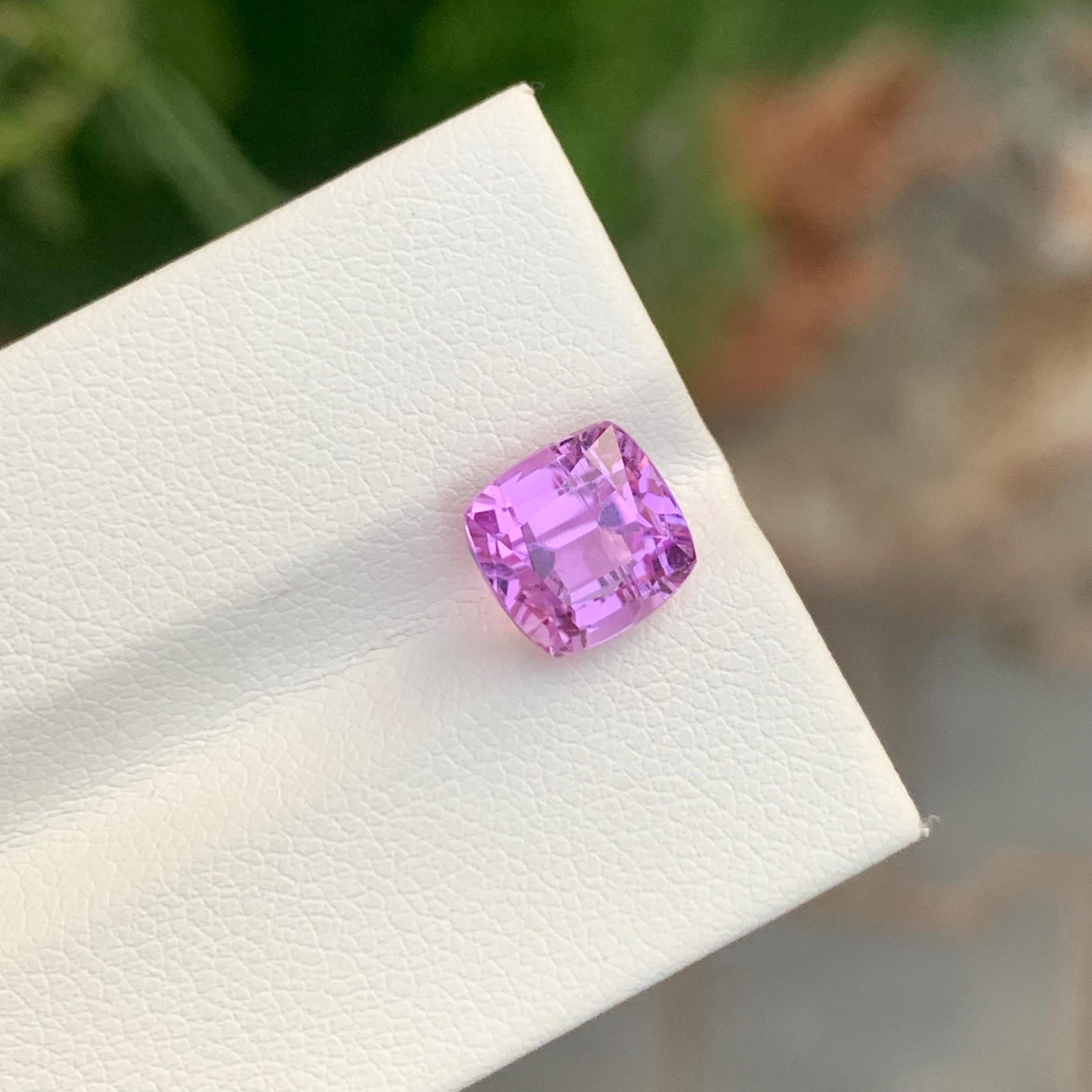 3.60 Carat Natural Loose Pink Kunzite Cushion Shape Gem For Jewellery 3