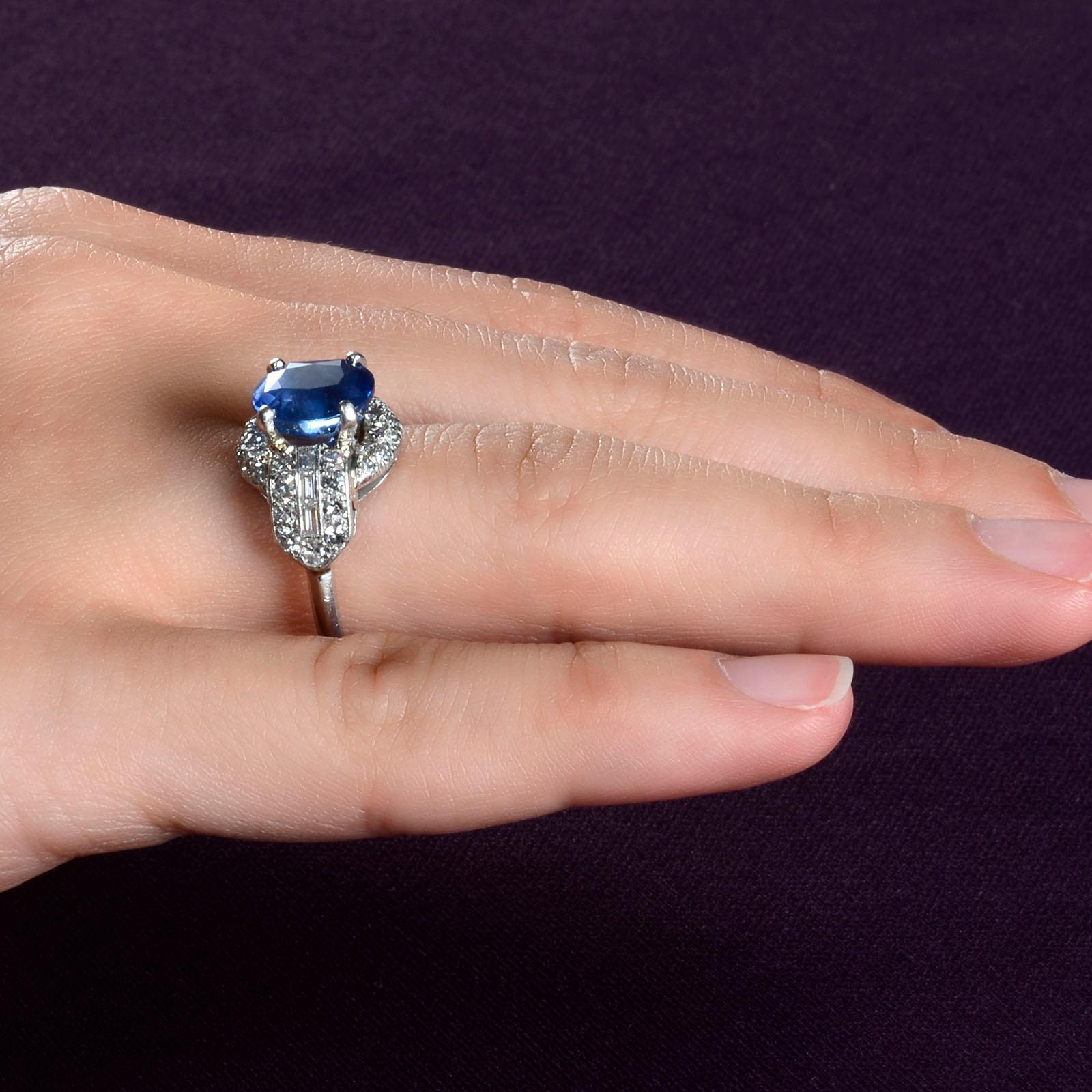 3.60 Carat Oval Sapphire and Diamond Platinum Ring In Good Condition For Sale In Solvang, CA