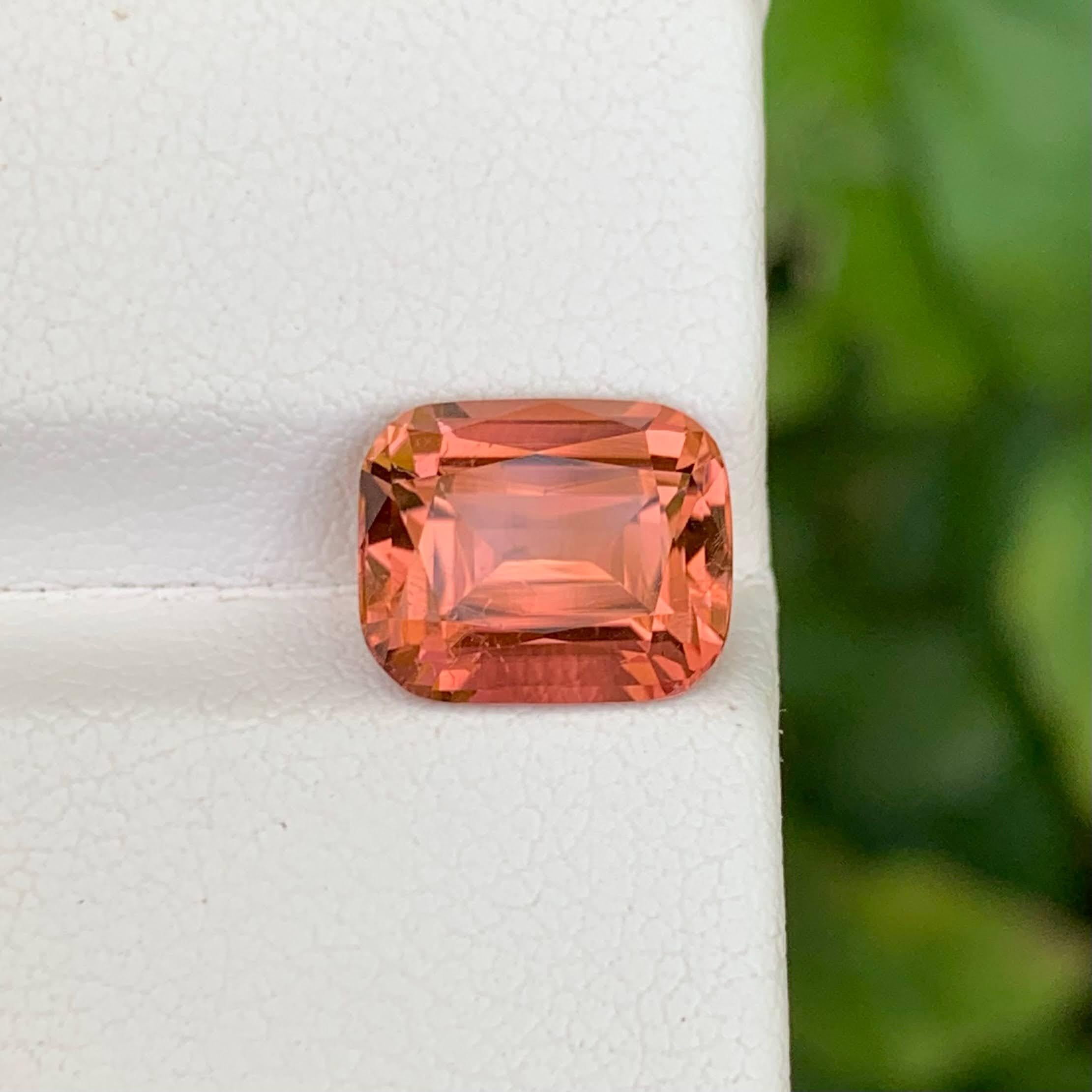 Gewicht 3,60 Karat 
Abmessungen 10.1x8.3x5.9mm
Behandlung Keine
Herkunft Afghanistan 
Clarity Eye Clean 
Form Schnitt Kissen 





Dieser 3,60 Karat große, natürliche, lose pfirsichfarbene Turmalin strahlt mit seinem bezaubernden Kissenschliff, der