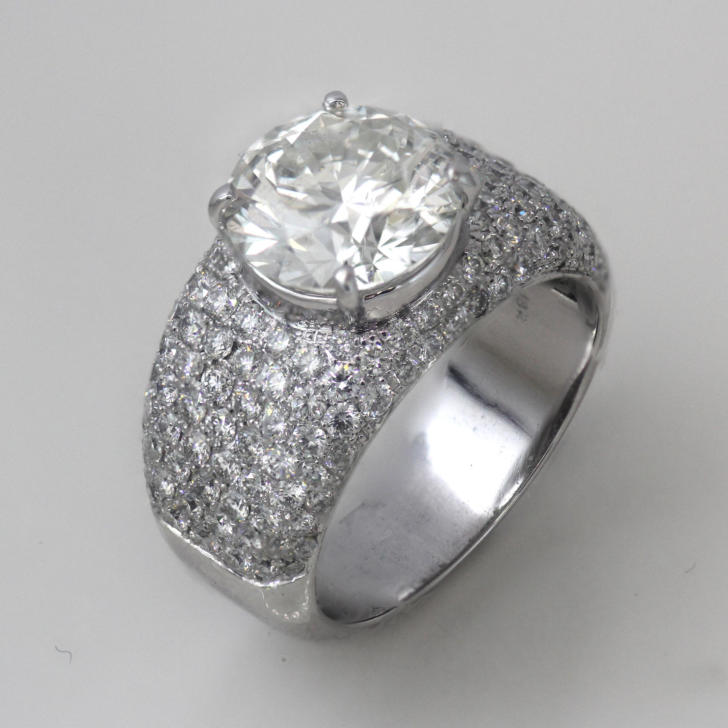AS028-0200003

Ring will be made to order and can be purchased without the center stone. I can supply a different center stone to fit your budget if it is higher or lower. Will take approximately 3-6 business weeks.

Center Stone Diamond Details :