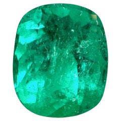 3.60 Carat Vivacious Green Colombian Emerald - Chivor Cushion Cut Gem