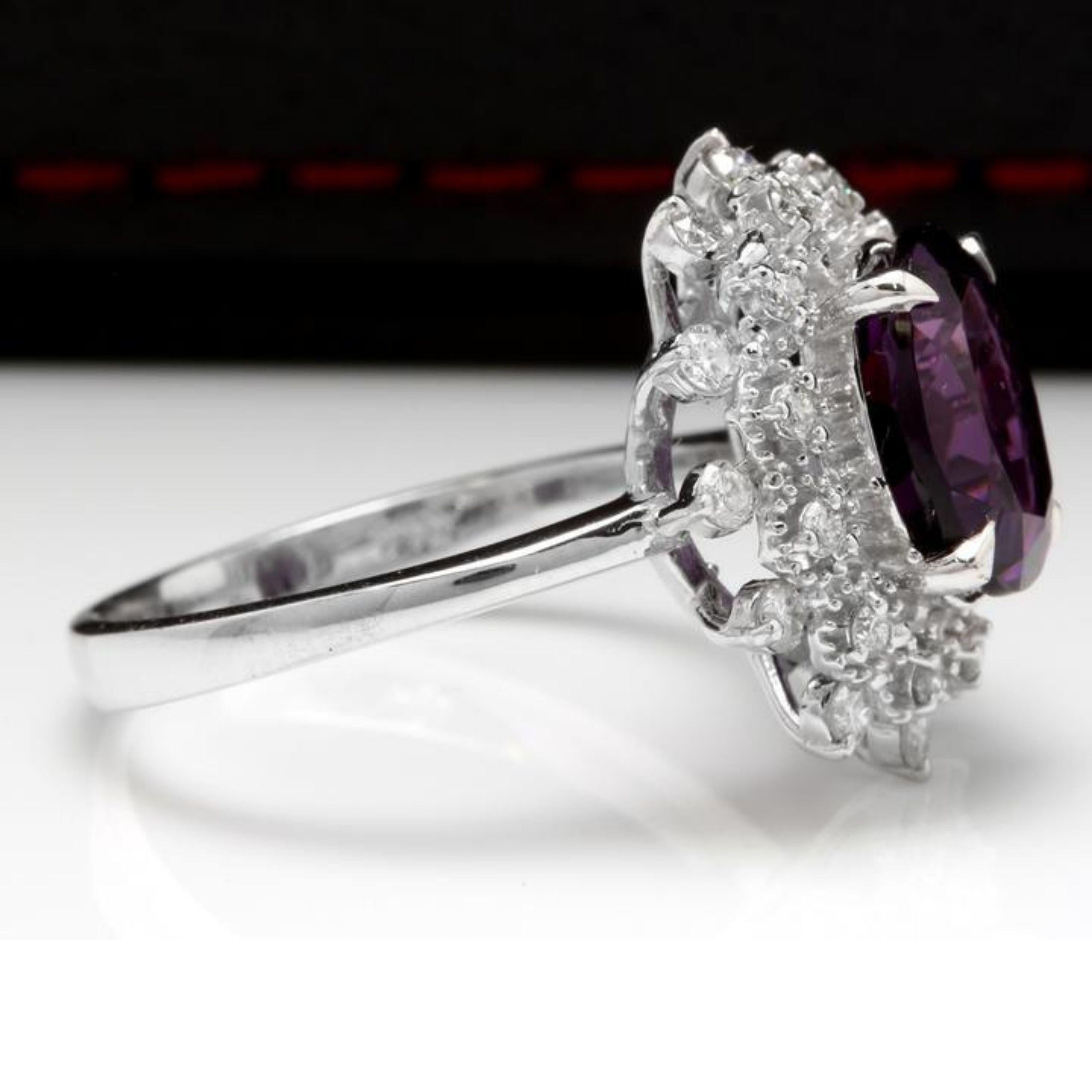 Ring mit 3,60 Karat natürlichem Amethyst und Diamant aus 14 Karat massivem Weißgold (Gemischter Schliff) im Angebot