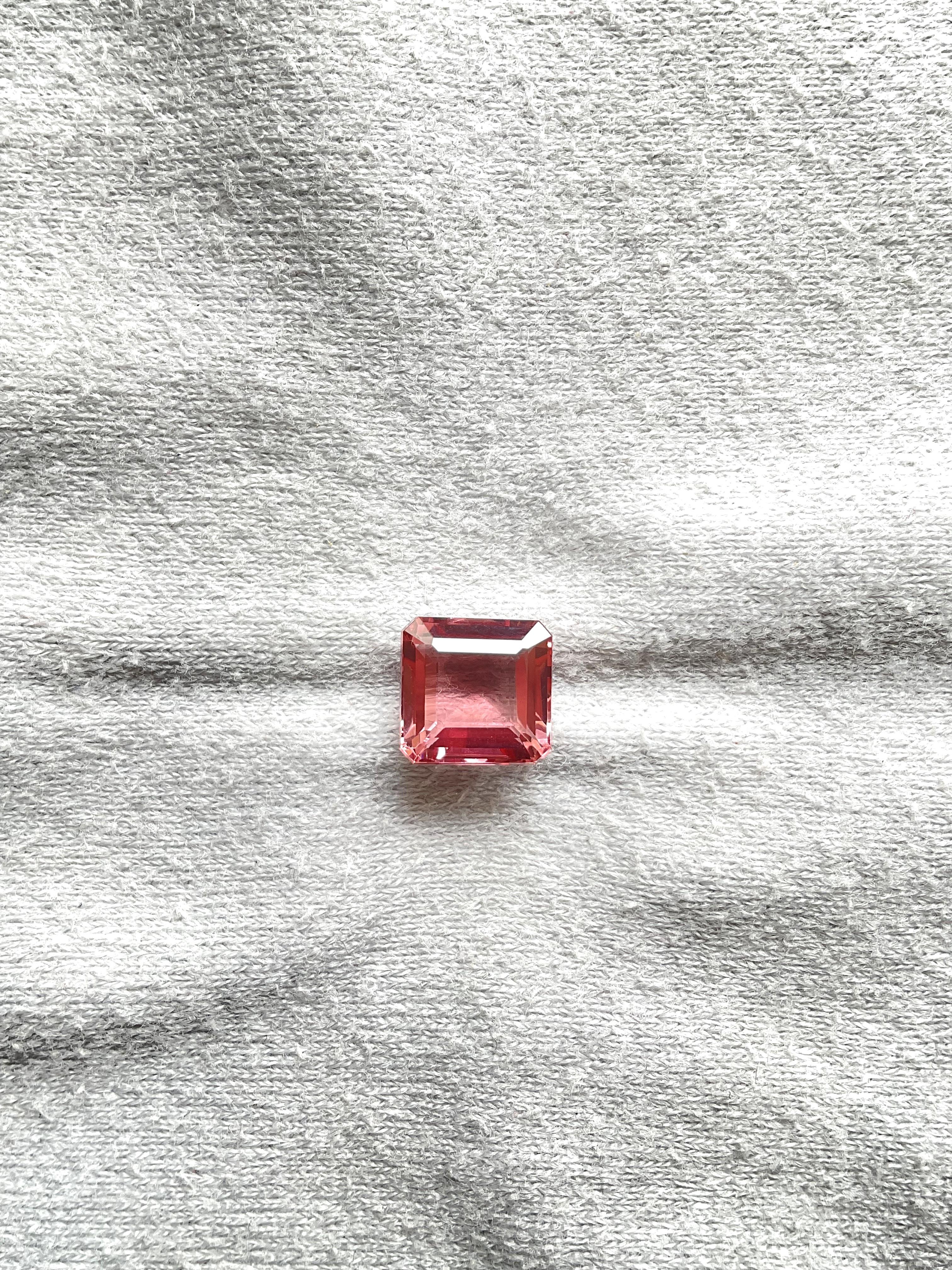 3,60 Karat Rosa Turmalin Oktagon Facettenschliff Stein Top Qualität Natürlicher Edelstein (Art déco) im Angebot