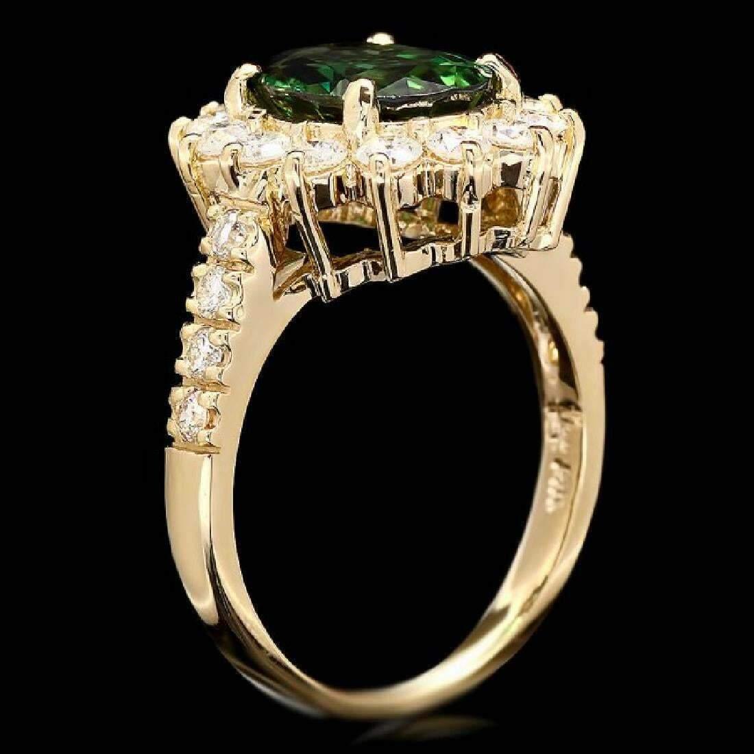 Mixed Cut 3.60 Carat Natural Looking Green Tourmaline & Diamond 14K Solid Yellow Gold Ring For Sale