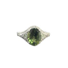 Vintage 3.60 CT tsavorite Gemstone and Diamond Ring