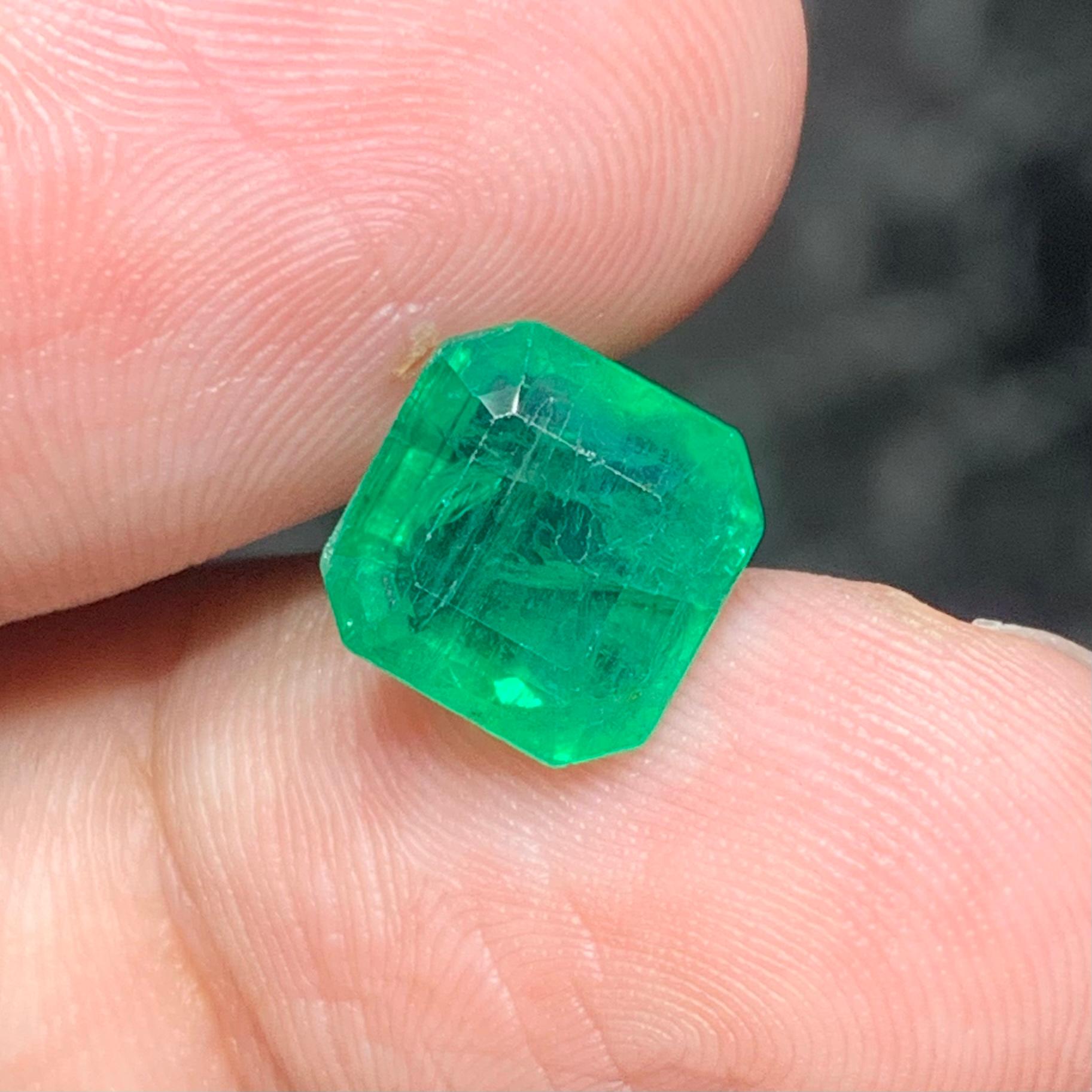 Arts and Crafts 3.60 Cts Natural Loose Green Emerald Octagon Shape Gem From Zambia Mine For Sale