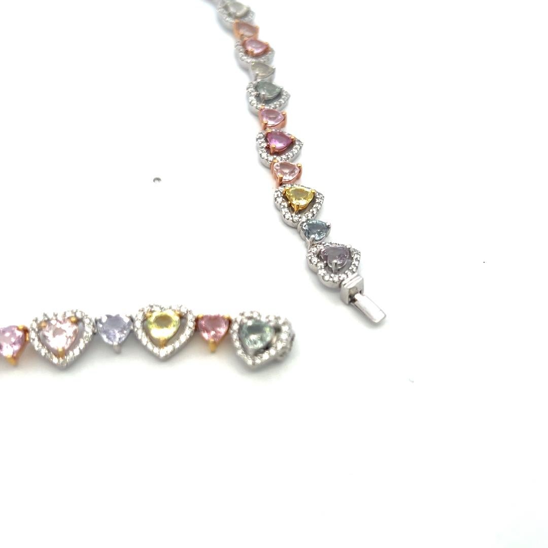 Collier fantaisie 18 carats avec saphir en forme de cœur de 36,00 carats et diamants de 4,00 carats en vente 3